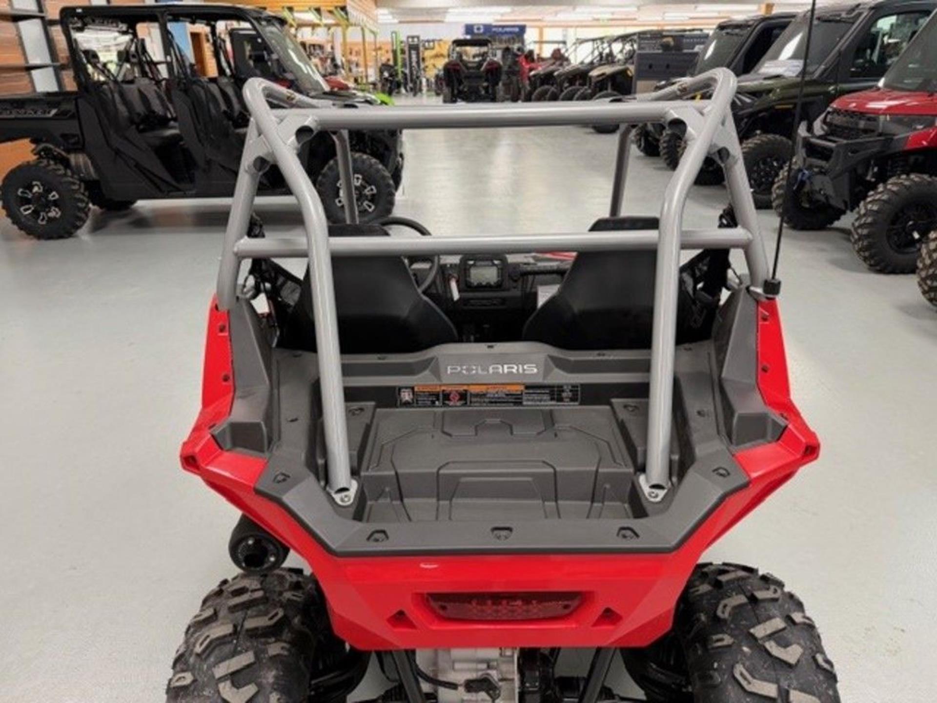 2026 Polaris RZR 200 EFI 12