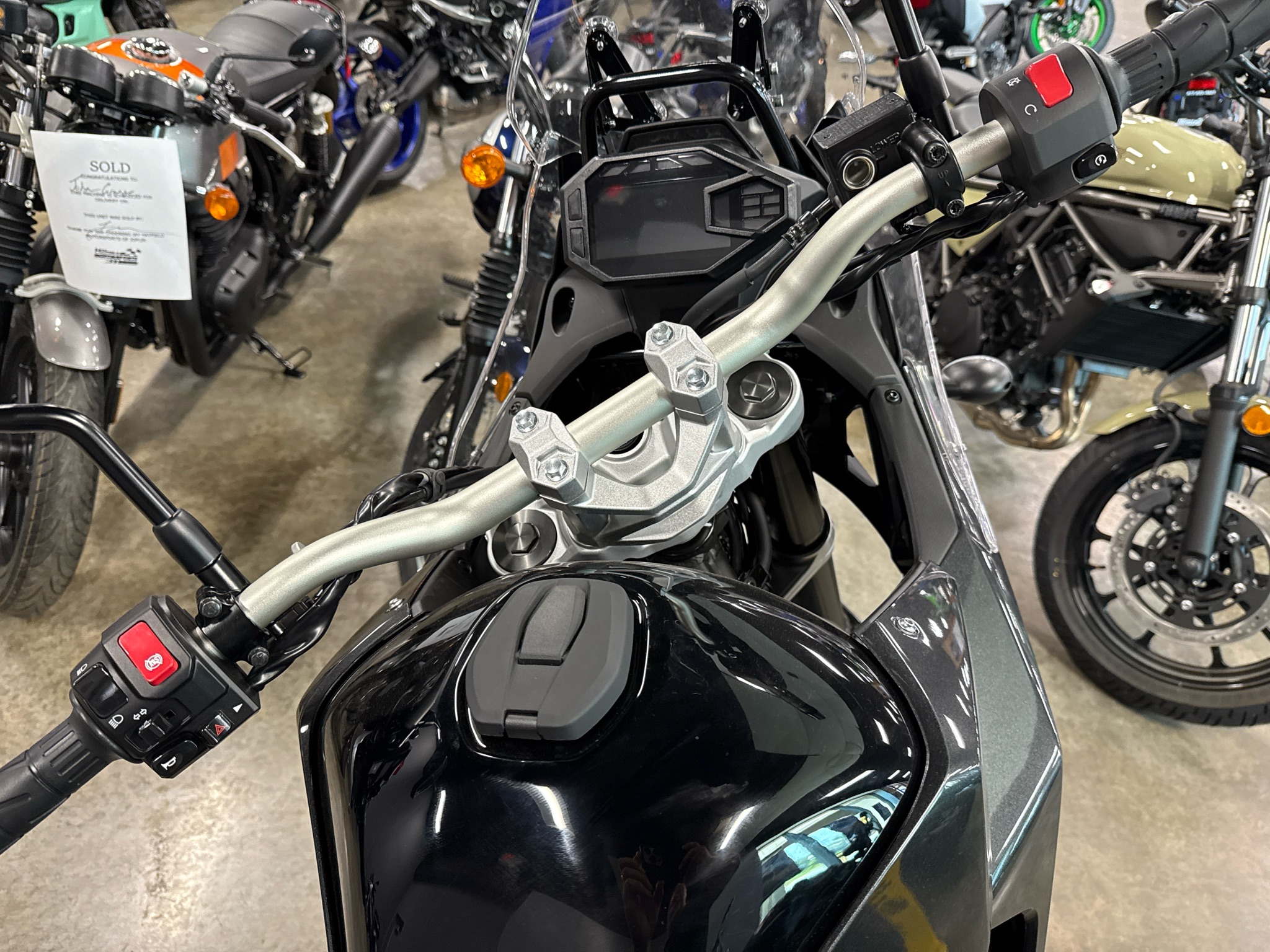 2026 Kawasaki KLE®500 ABS 3