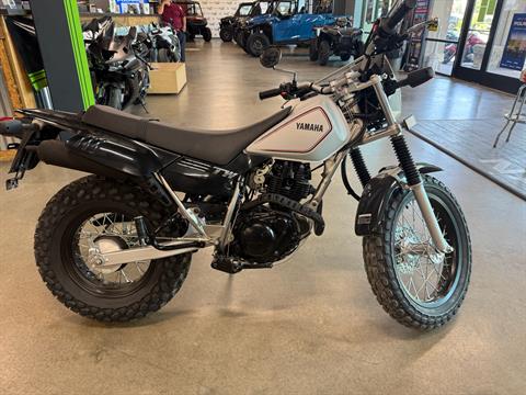 2027 Yamaha TW200, Joplin MO | New Motorcycles for Sale: Specs