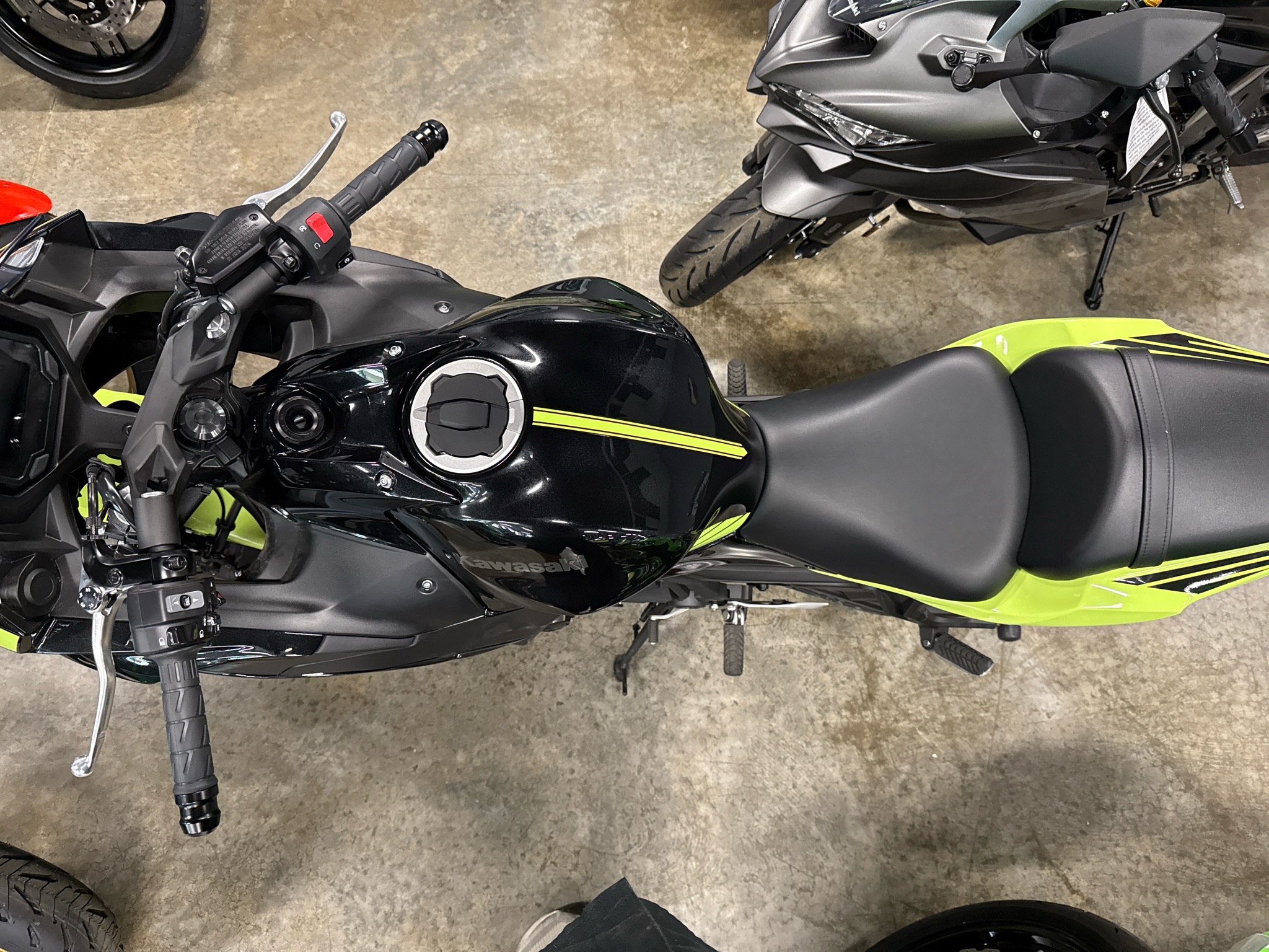 2026 Kawasaki Ninja® 650 ABS 3