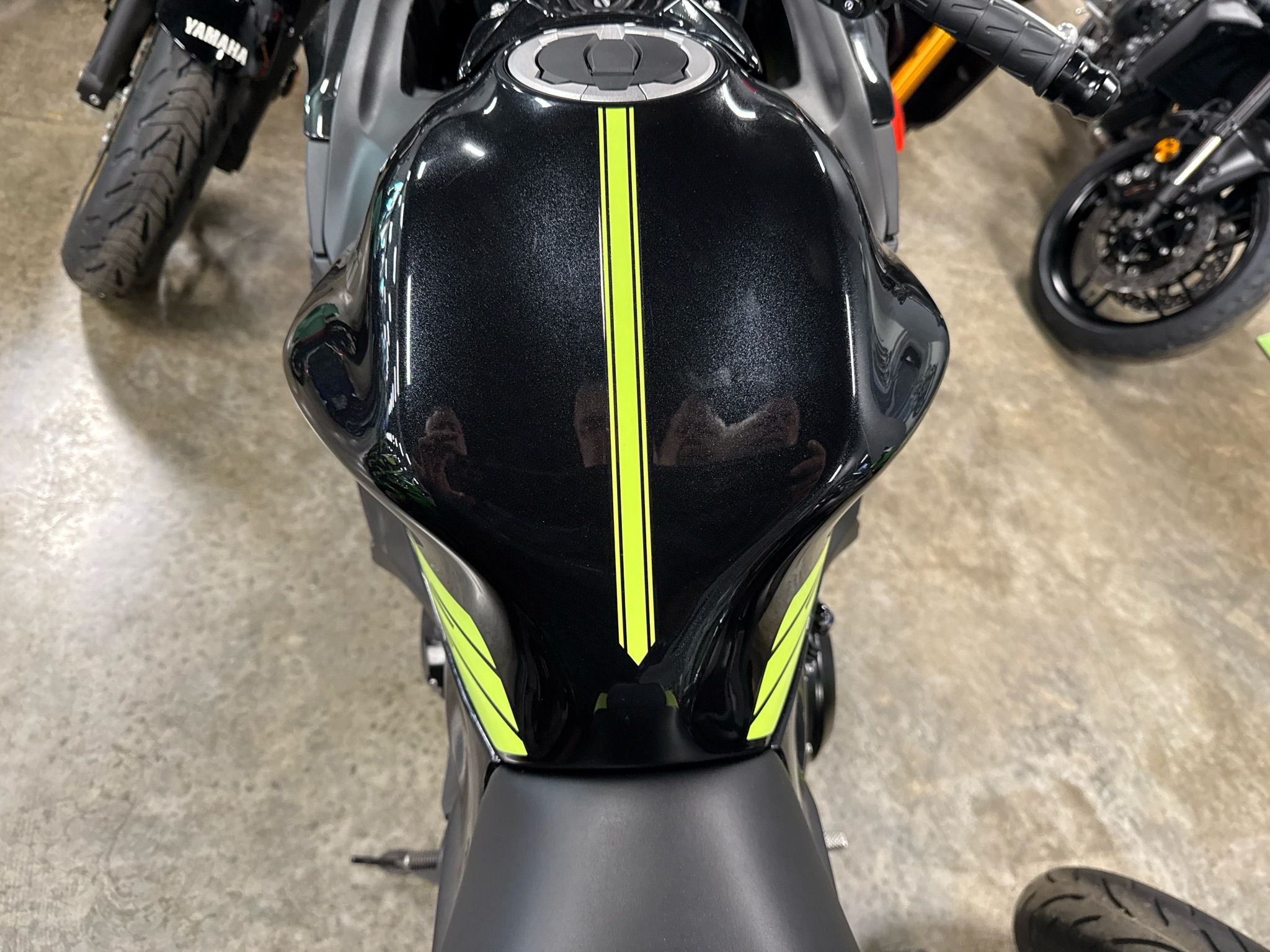 2026 Kawasaki Ninja® 650 ABS 6