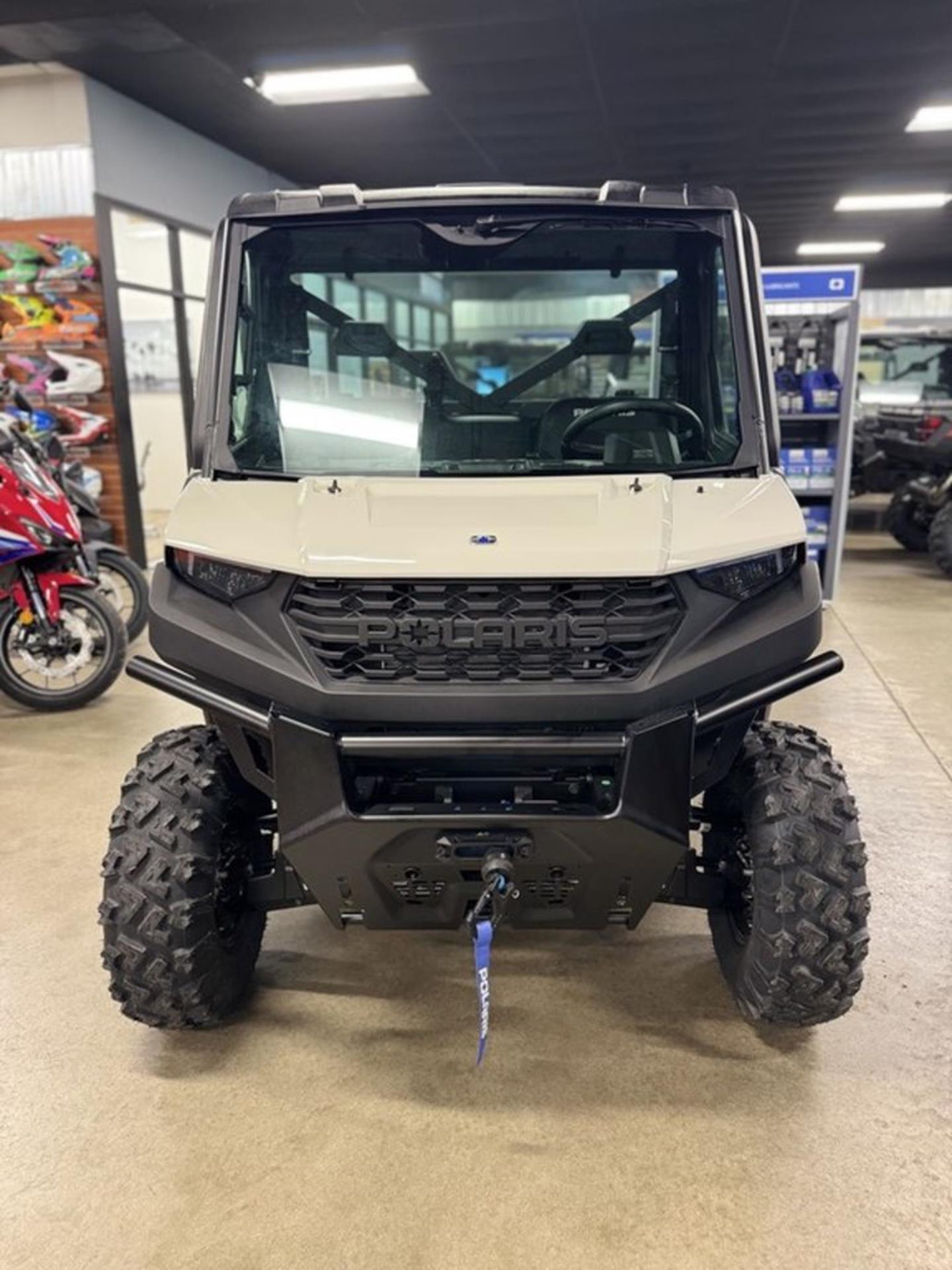 2026 Polaris Ranger 1000 Cab 2