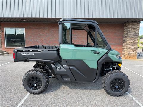 2026 Can-Am Defender DPS CAB HD10