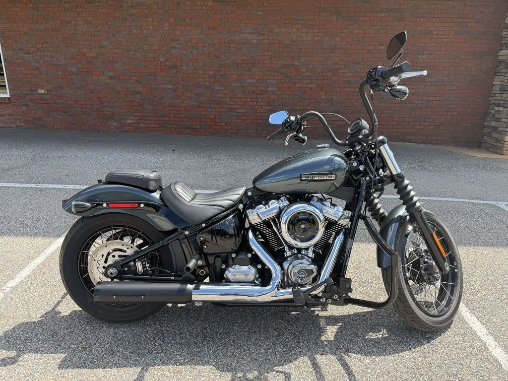 2025 Harley-Davidson Street Bob® 1