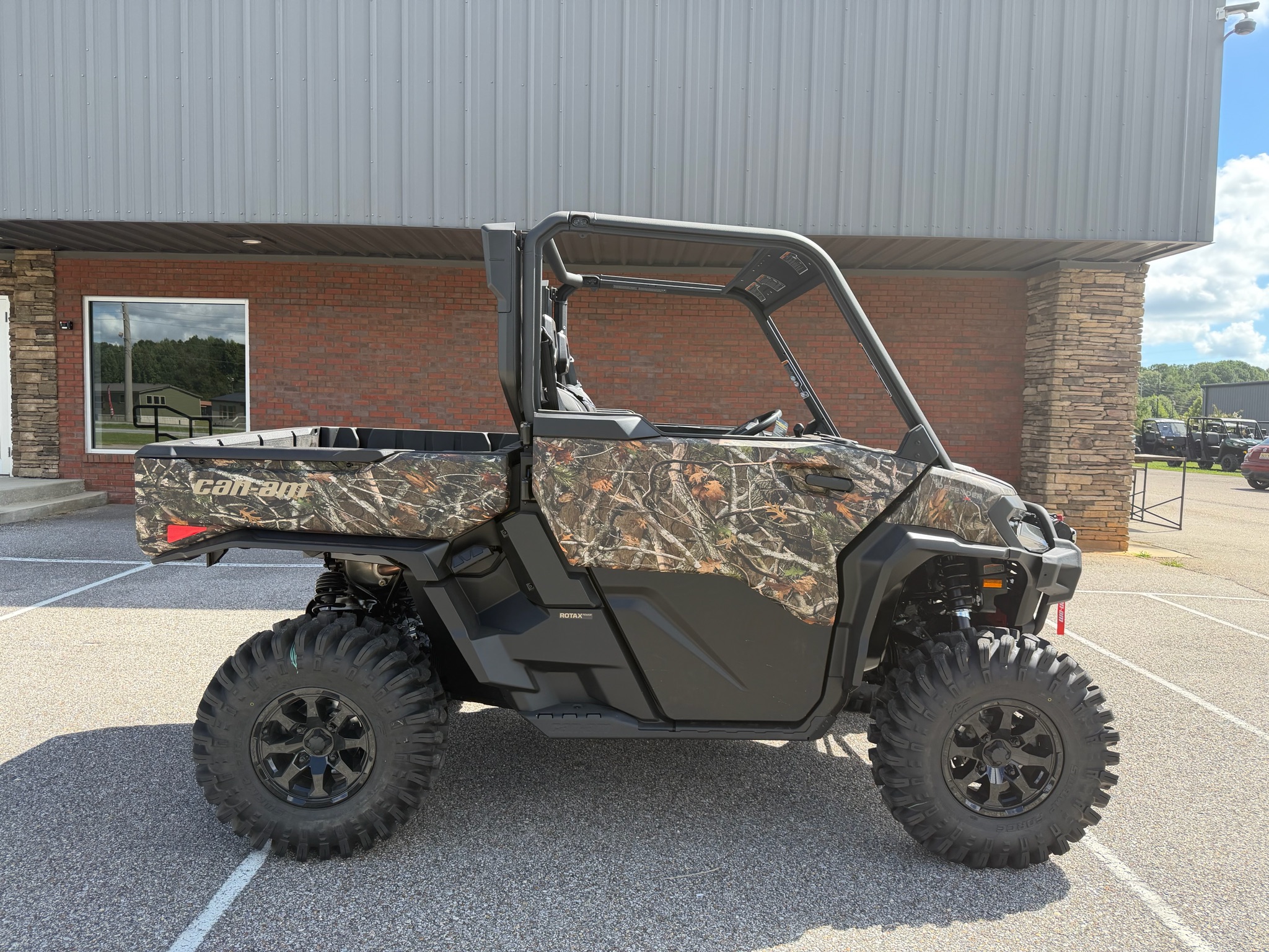 2026 Can-Am™ Defender X MR HD11 with Half-Doors 1