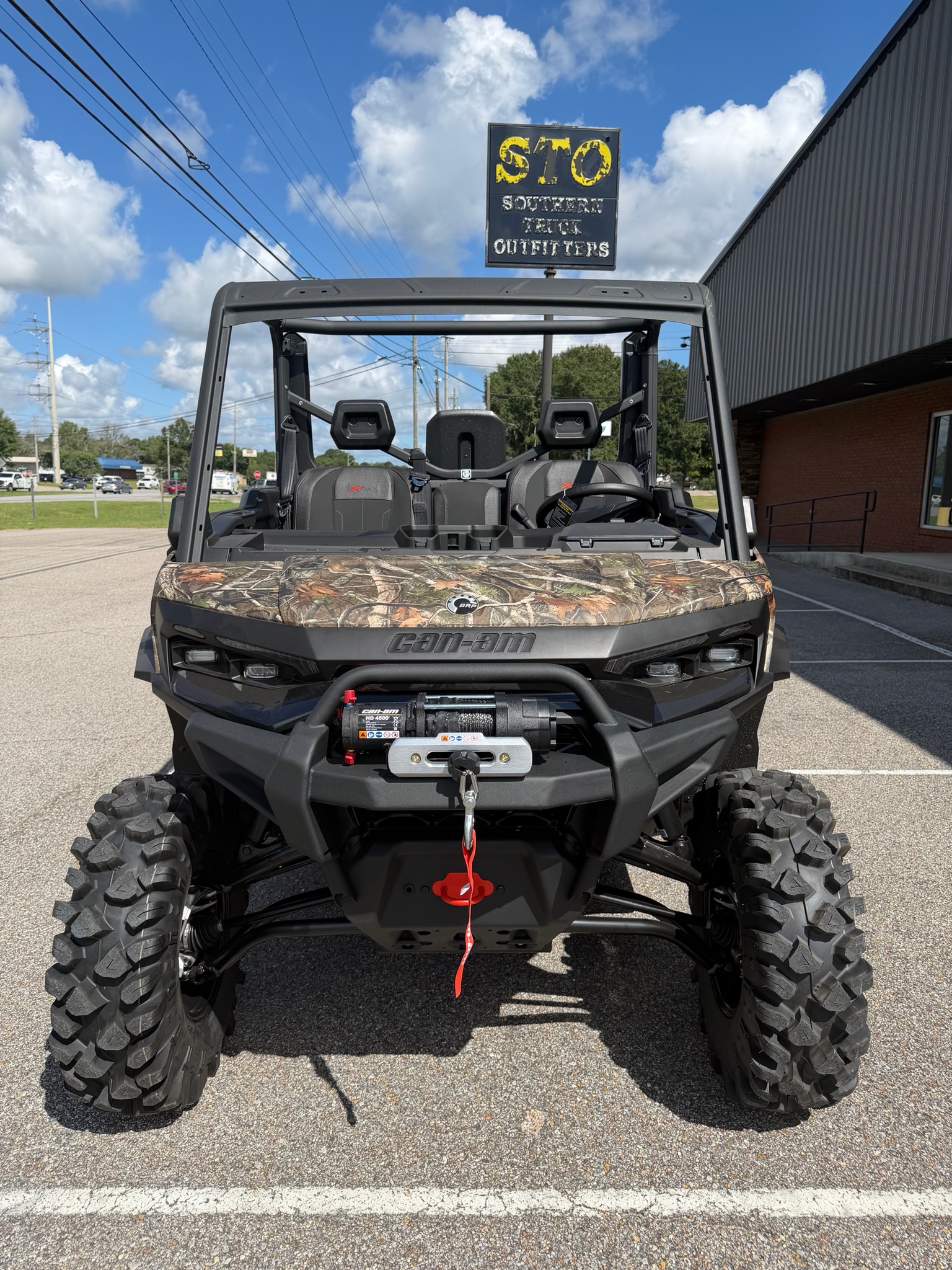 2026 Can-Am™ Defender X MR HD11 with Half-Doors 7