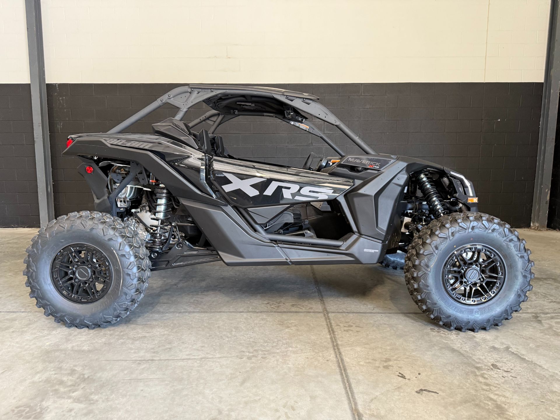 New 2025 Can-Am Maverick X3 X RS Turbo RR with Smart-Shox, Lebanon