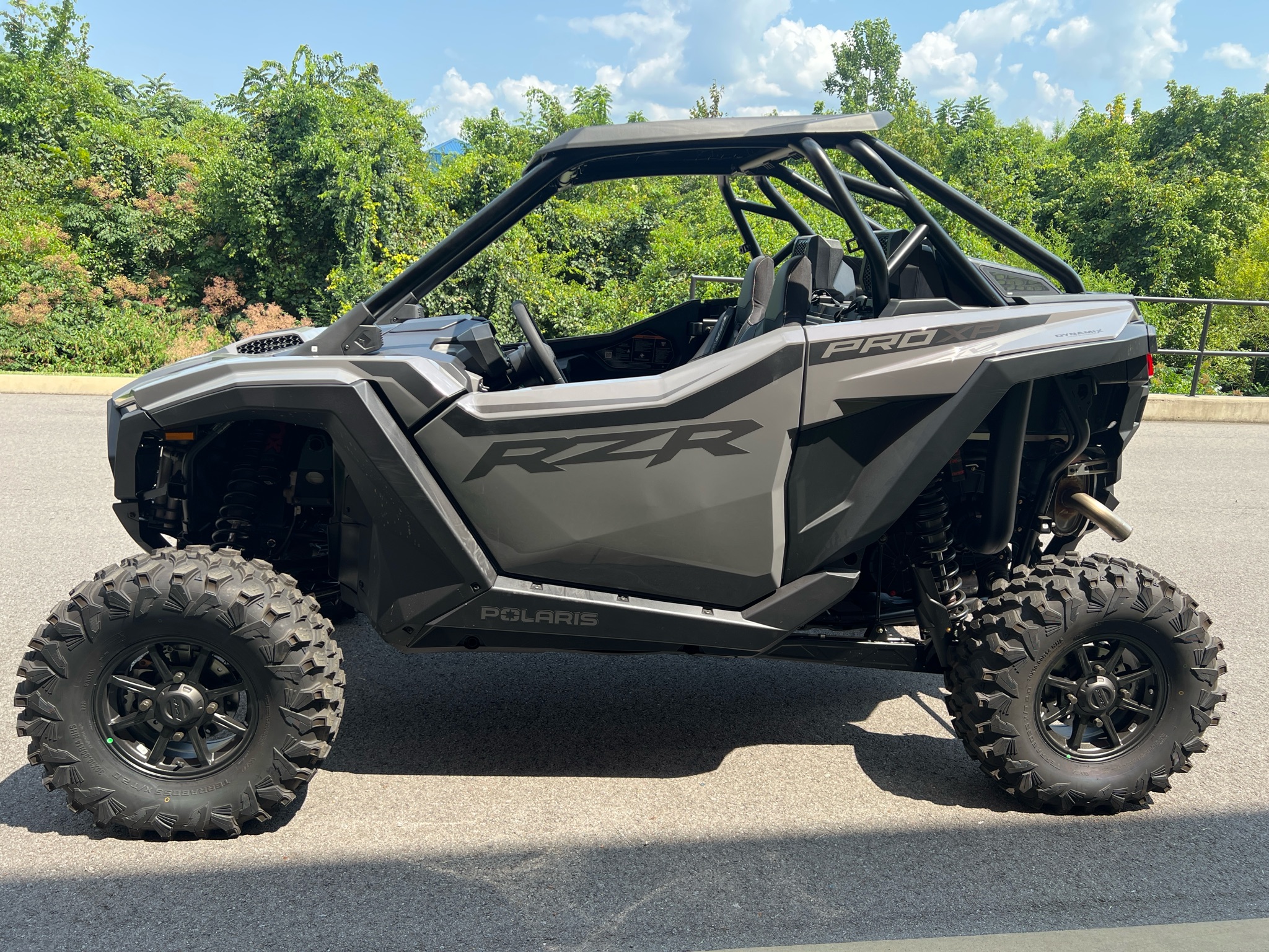 2026 Polaris RZR PRO XP Ultimate 4