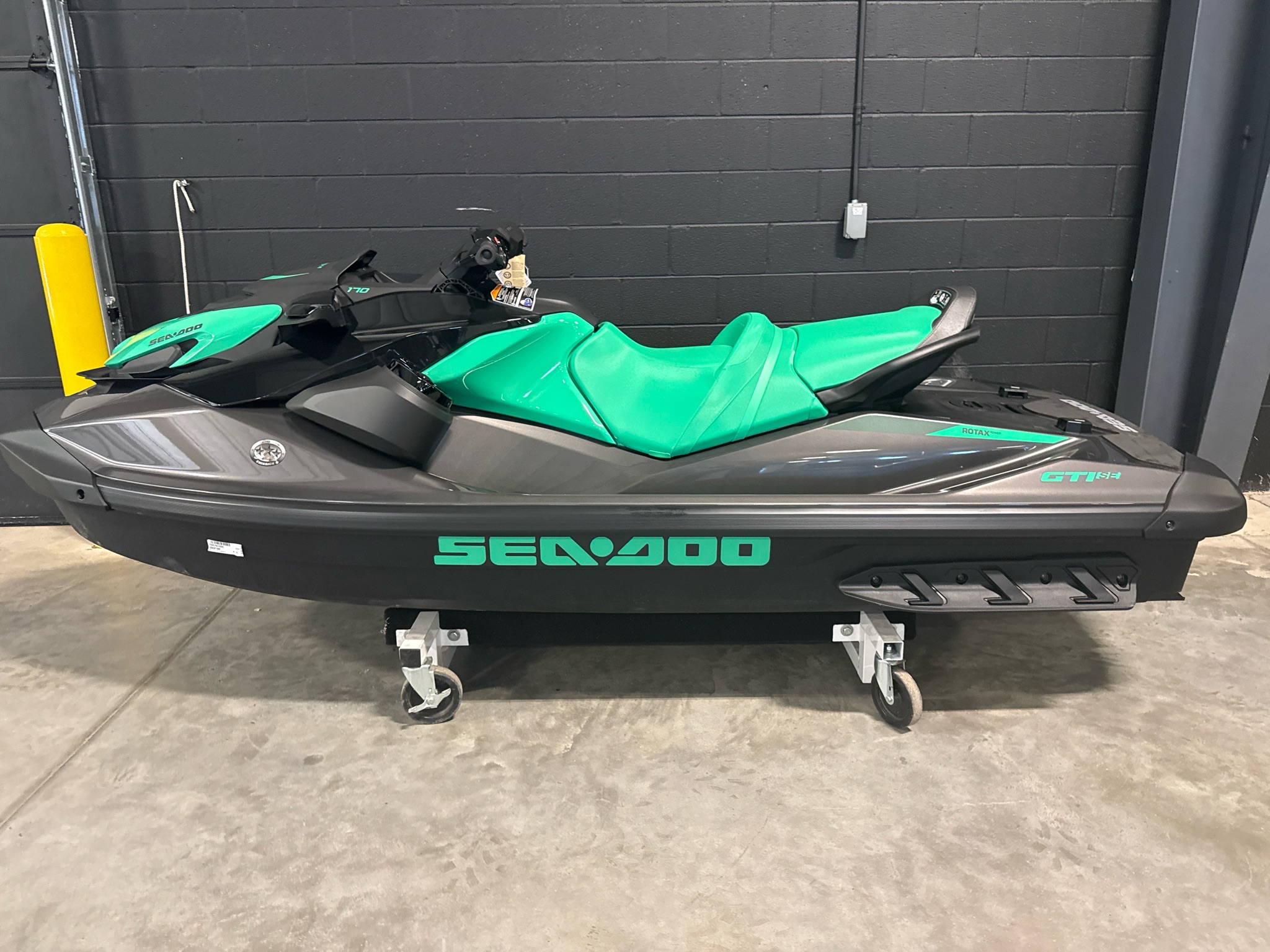 2026 Sea-Doo GTI SE 170 + Tech Package, Audio, iDF, iBR 1