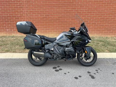 2026 BMW R 1300 RT — photo 1 of 18
