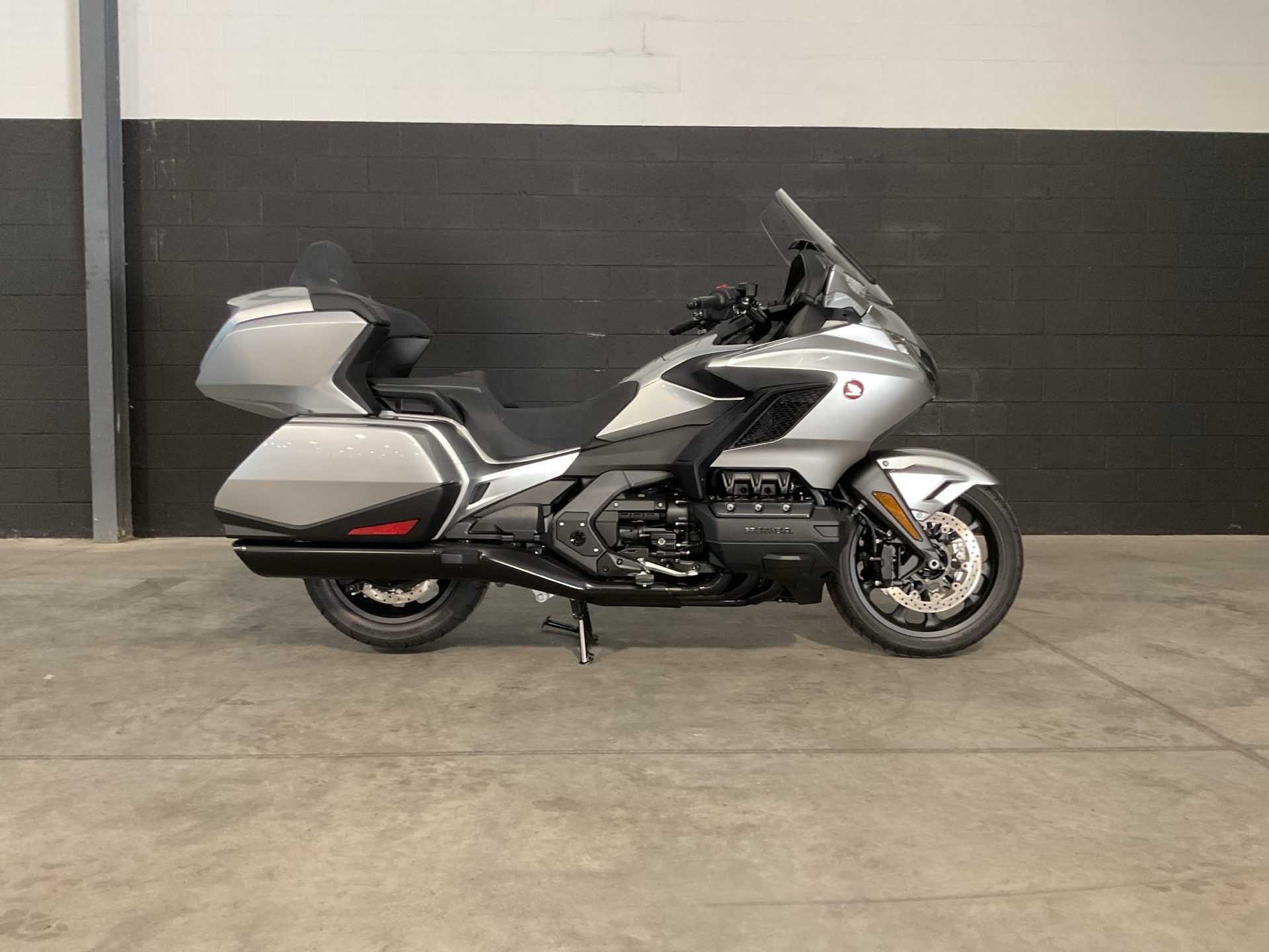New 2025 Honda Gold Wing Tour Automatic DCT, Lebanon TN | Specs