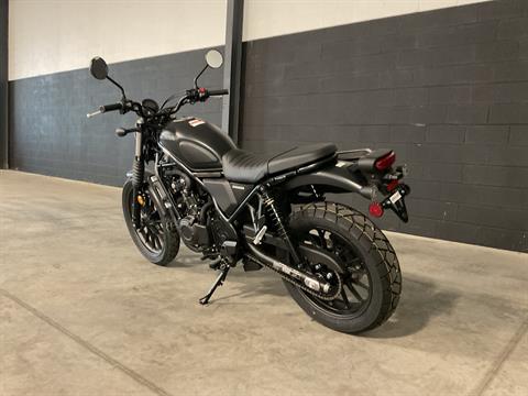 New 2025 Honda SCL500, Lebanon TN | Specs, Price, Photos | Matte