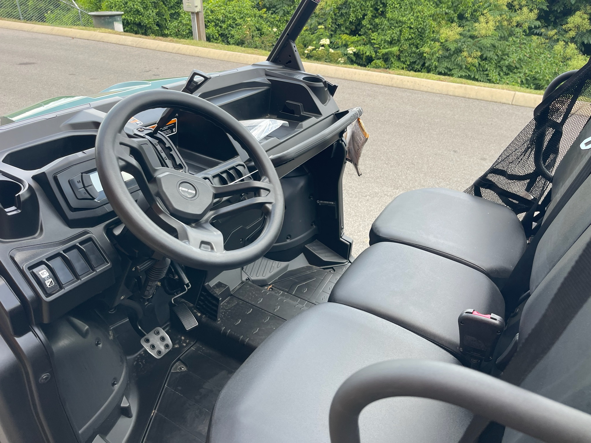 2026 Can-Am™ Defender HD7 5