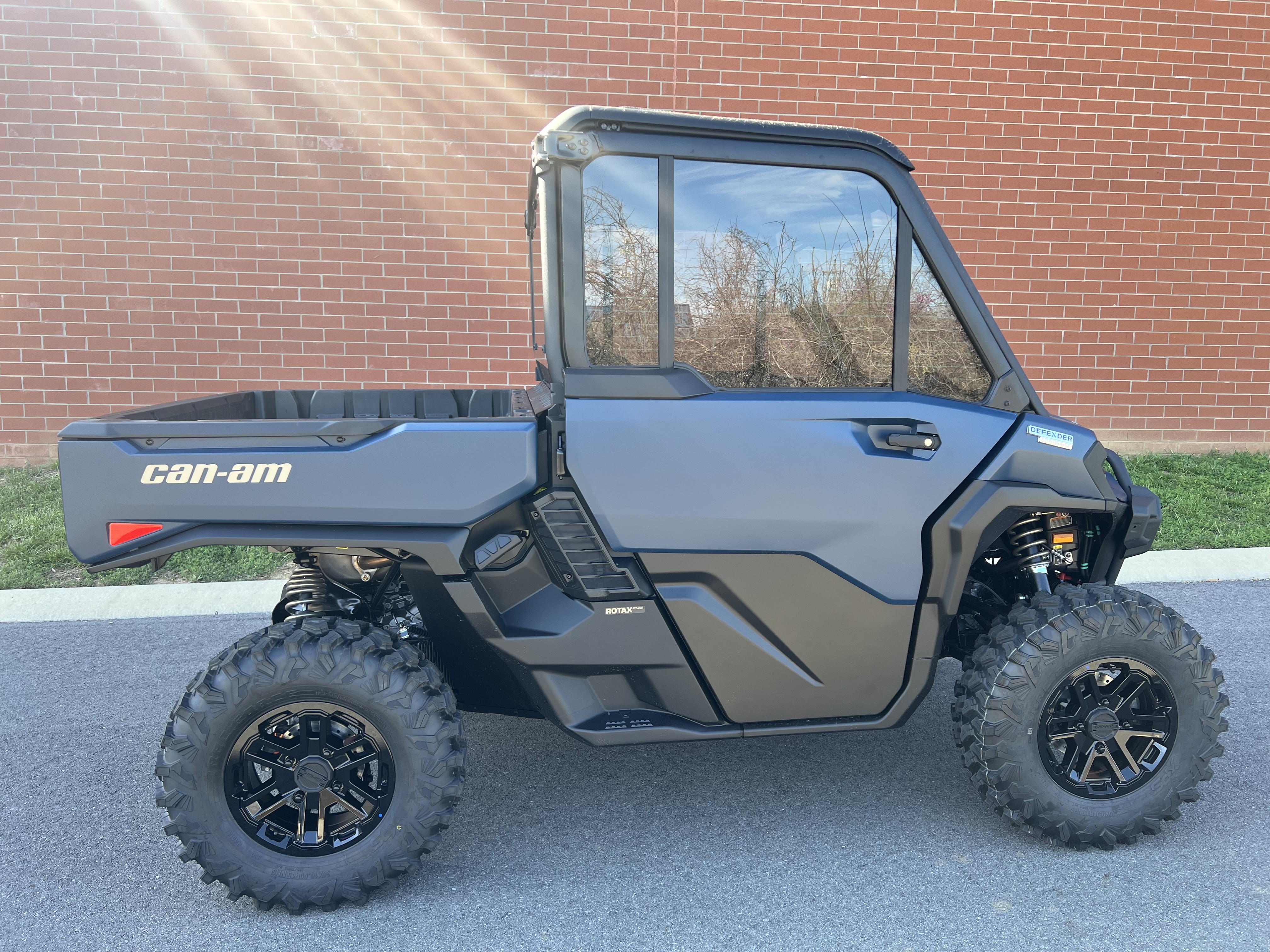 2026 Can-Am Defender Limited HD11