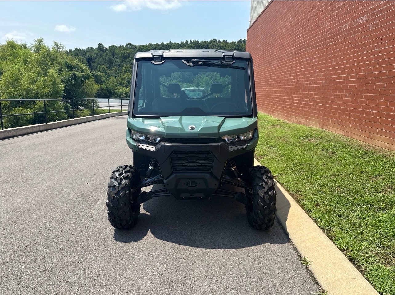 2026 Can-Am™ Defender MAX DPS CAB HD10 2