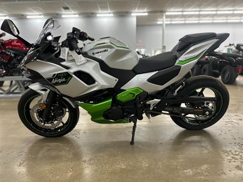 2024 Kawasaki Ninja 7 Hybrid ABS in Columbia, Tennessee - Photo 2