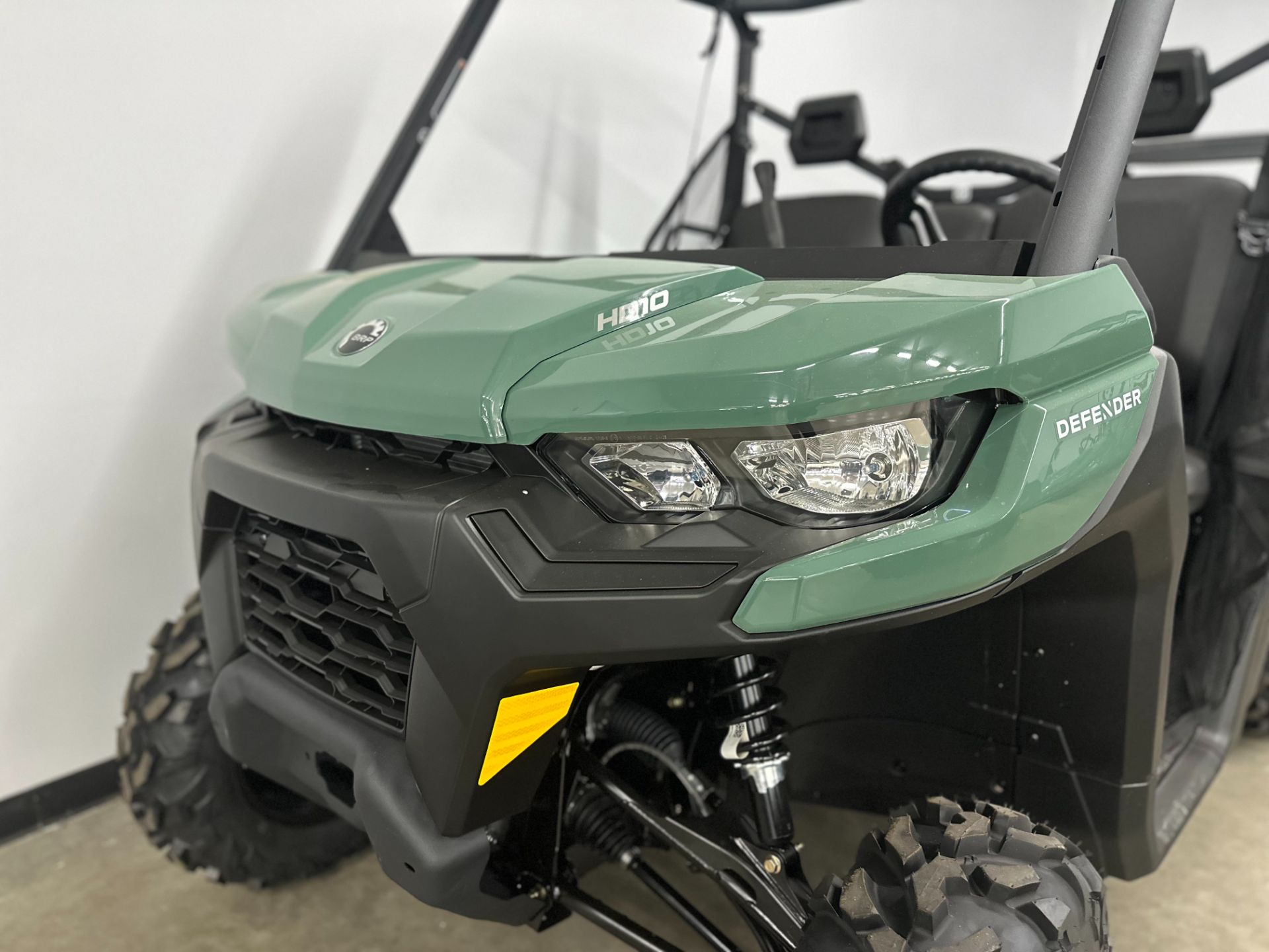 New 2025 Can-Am Defender DPS HD10, Columbia TN | Specs, Price