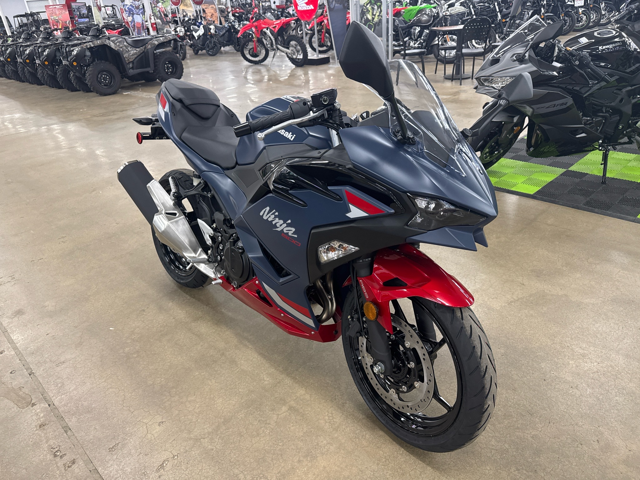 2026 Kawasaki Ninja® 500 ABS
