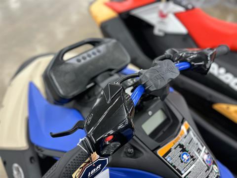 New 2025 Sea-Doo Spark Trixx for 3 + iBR and audio in option