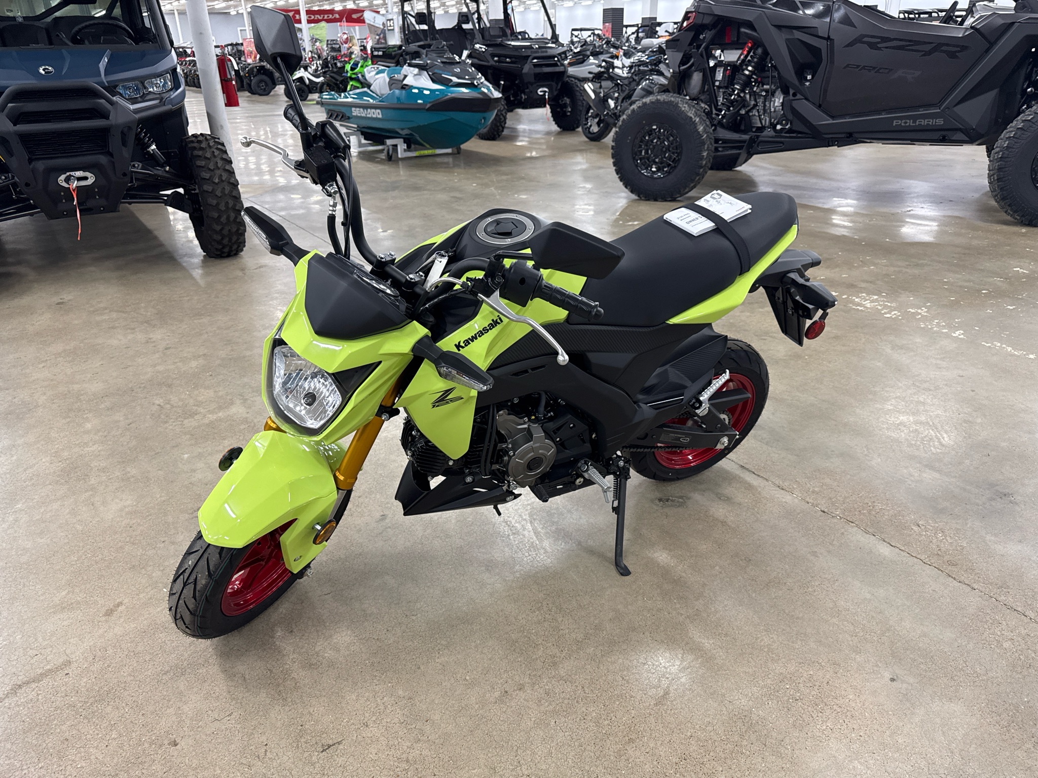 2026 Kawasaki Z125 Pro