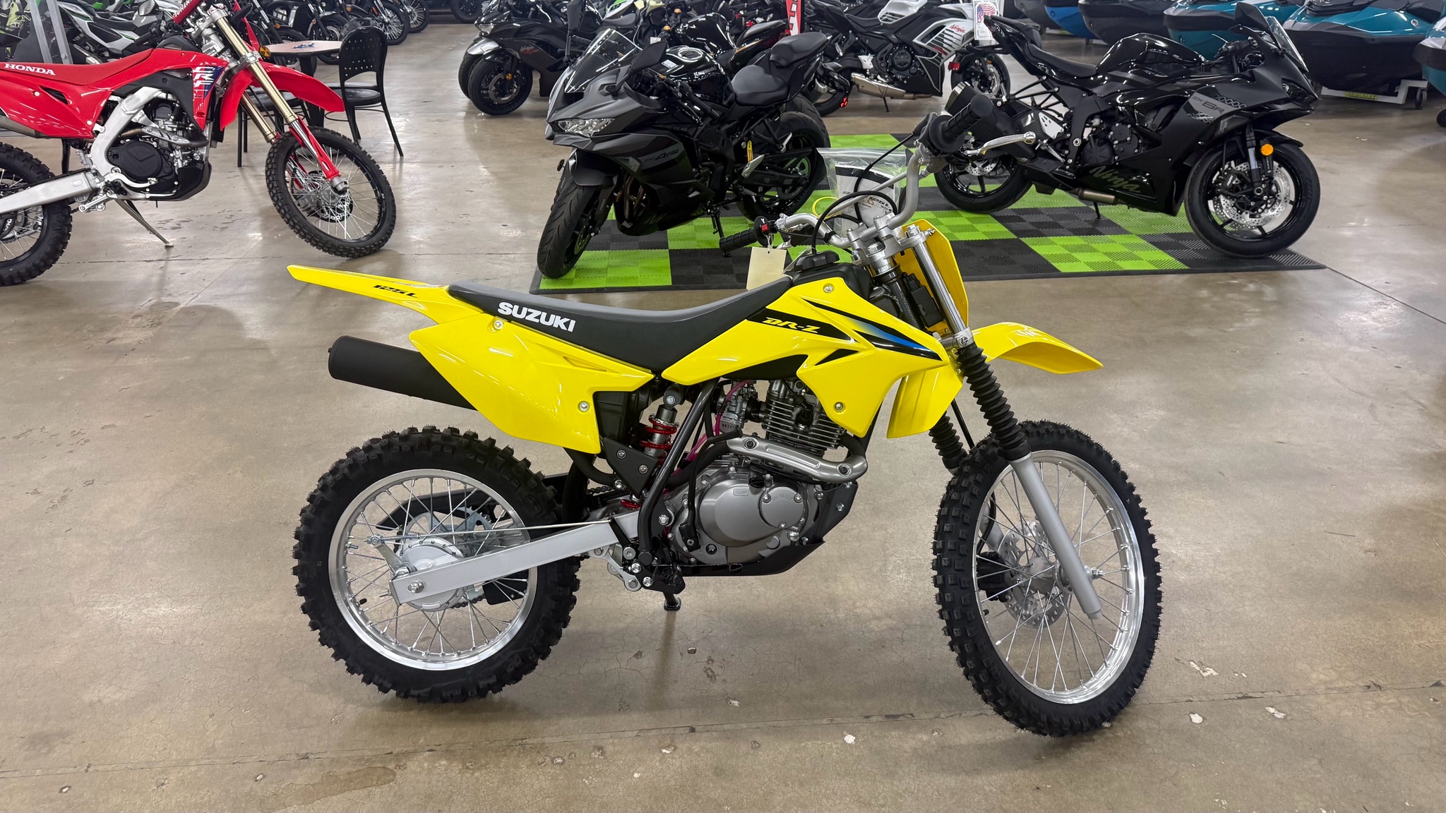 2027 Suzuki DR-Z125L 1