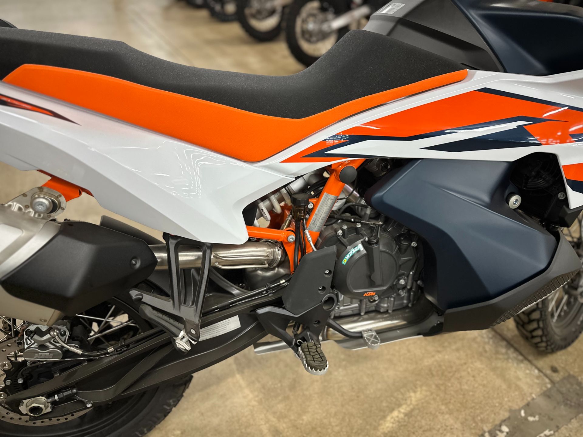 2024 KTM 890 Adventure R in Columbia, Tennessee - Photo 8