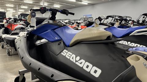 k*1様 【新品】Stars2 DEEP BLUE （THE FREE SPIR New 2025 Sea-Doo Spark Trixx for 1 + iBR and audio in option