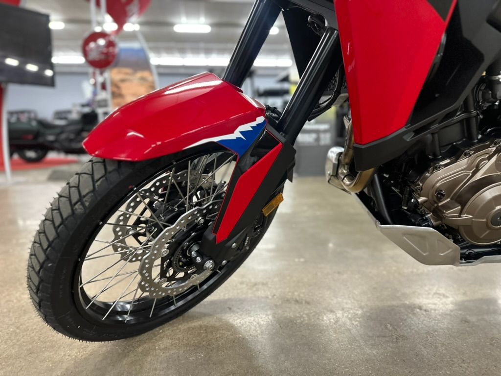 2024 Honda Africa Twin in Columbia, Tennessee - Photo 3