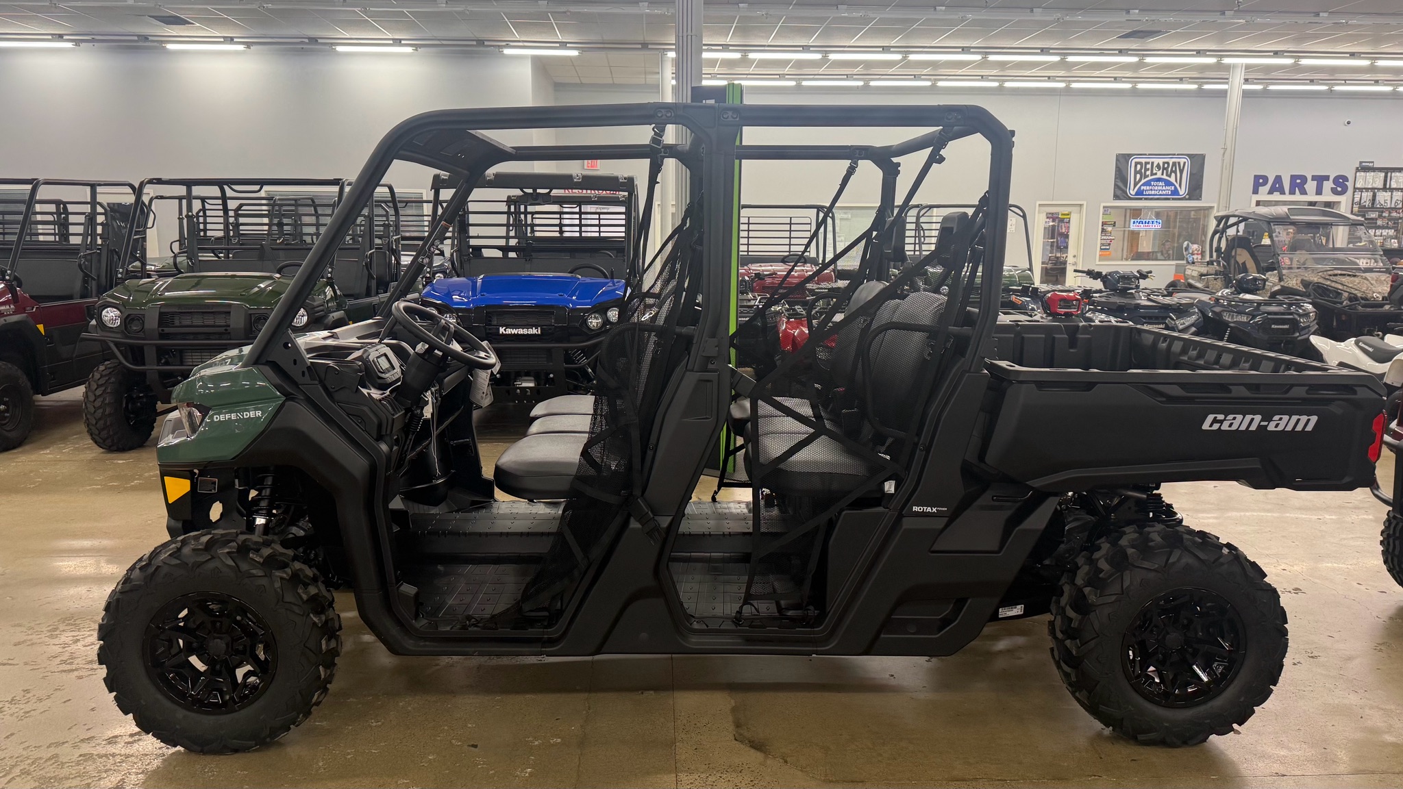 2026 Can-Am Defender MAX DPS HD7