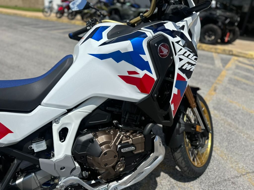 2024 Honda Africa Twin Adventure Sports ES in Columbia, Tennessee - Photo 3