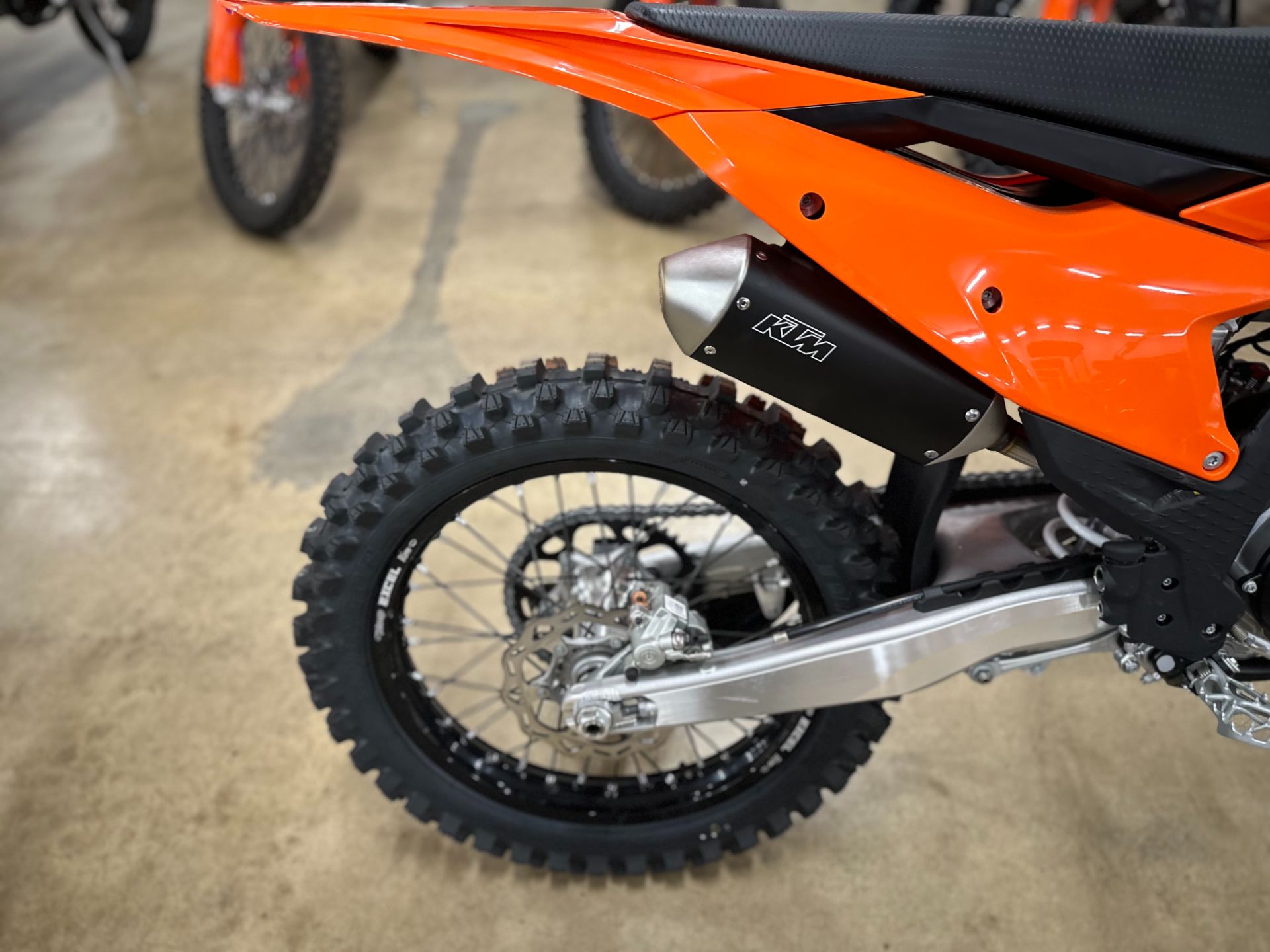 2025 KTM 250 SX in Columbia, Tennessee - Photo 6