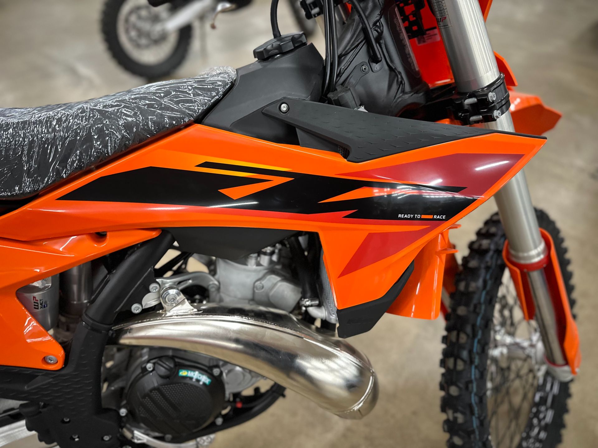 2025 KTM 250 SX in Columbia, Tennessee - Photo 6