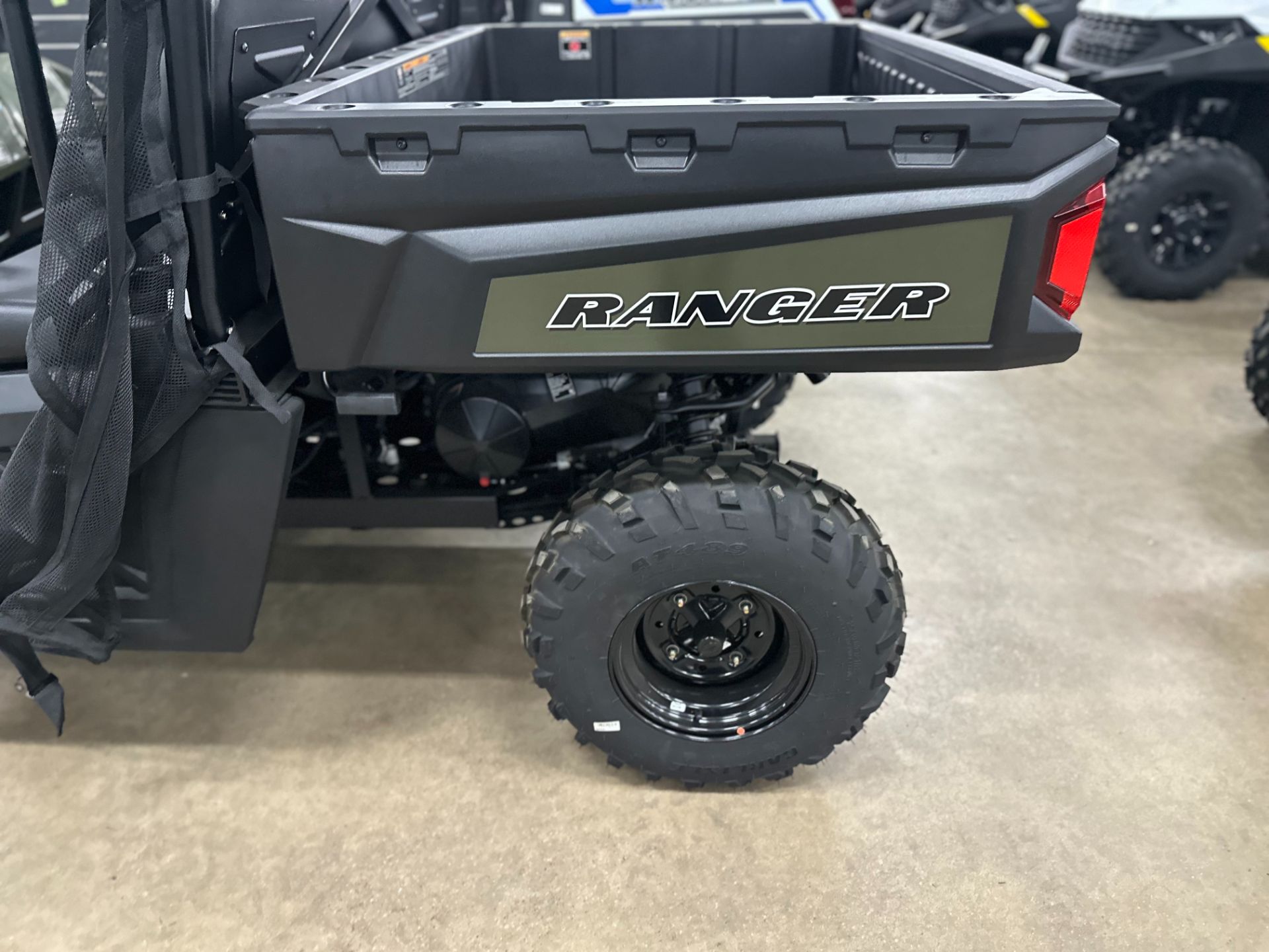 2025 Polaris Ranger 570 Full-Size in Columbia, Tennessee - Photo 3