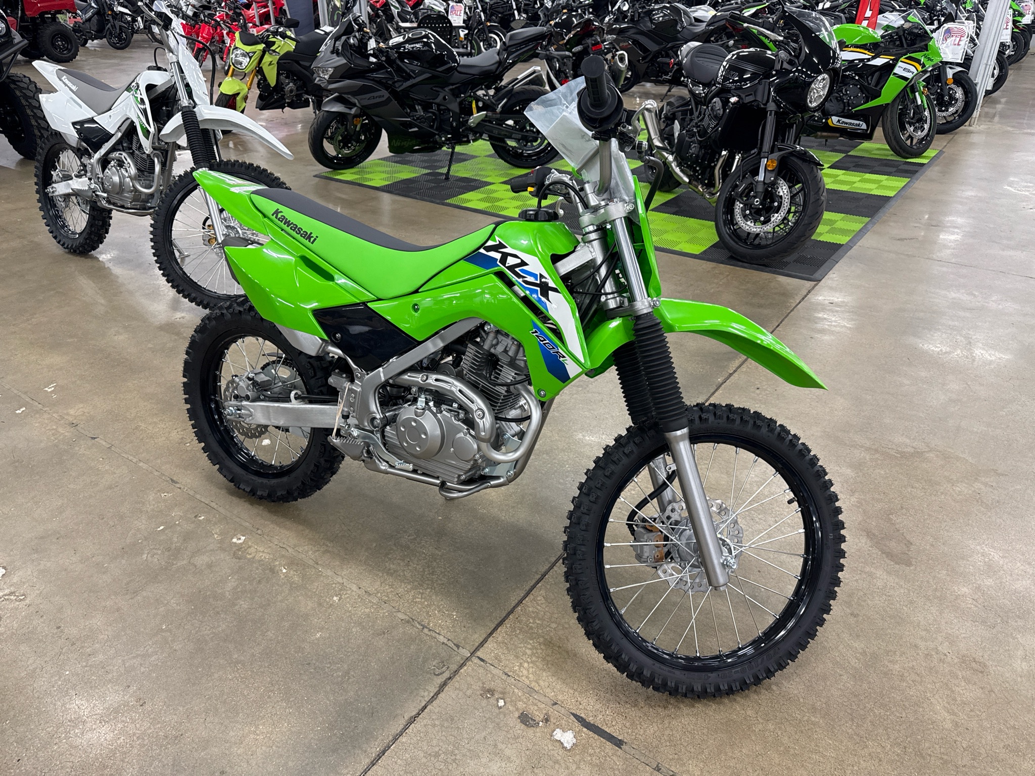 2027 Kawasaki KLX®140R L