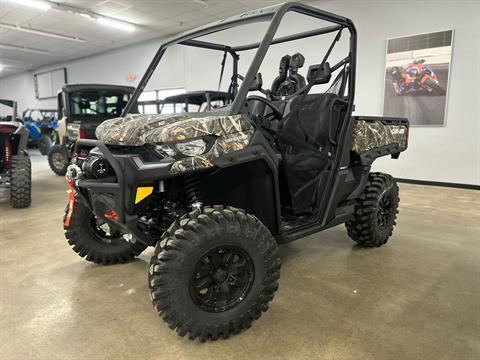 2025 Can-Am Defender X MR in Columbia, Tennessee - Photo 1