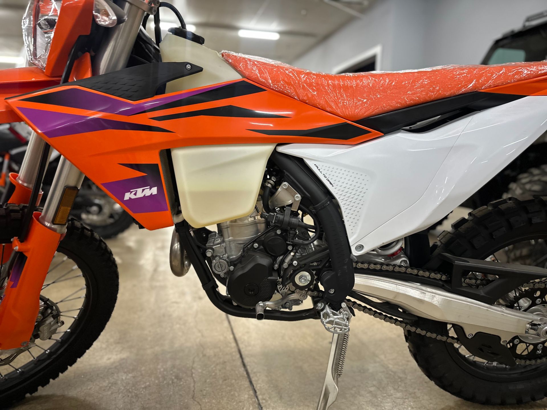 2024 KTM 350 EXC-F in Columbia, Tennessee - Photo 3