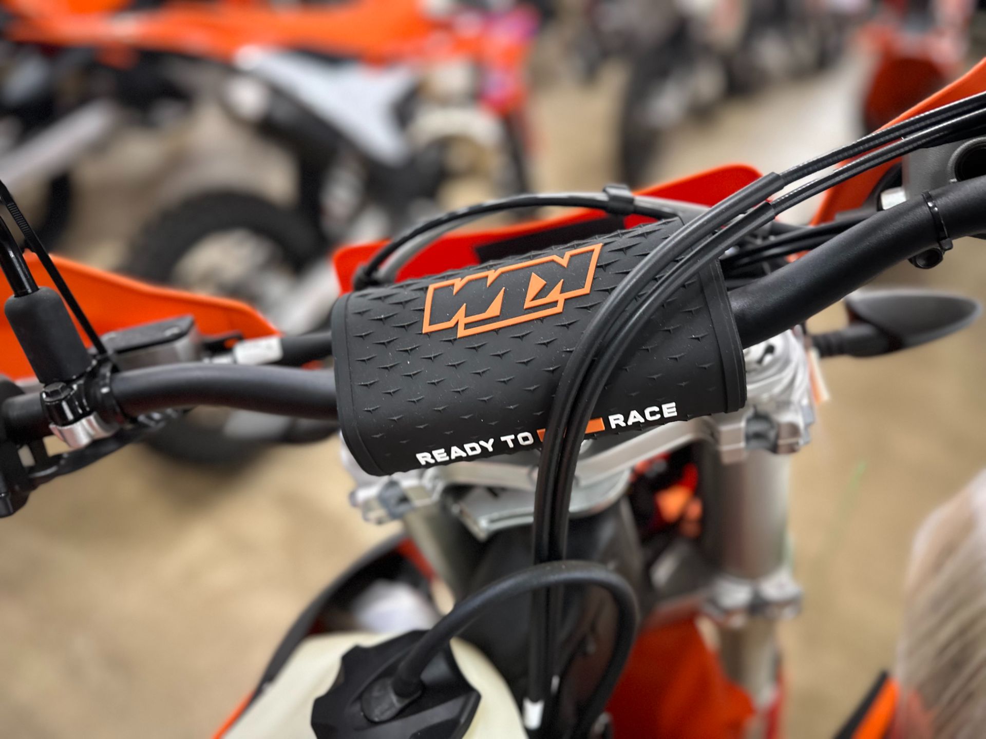 2024 KTM 350 EXC-F in Columbia, Tennessee - Photo 8