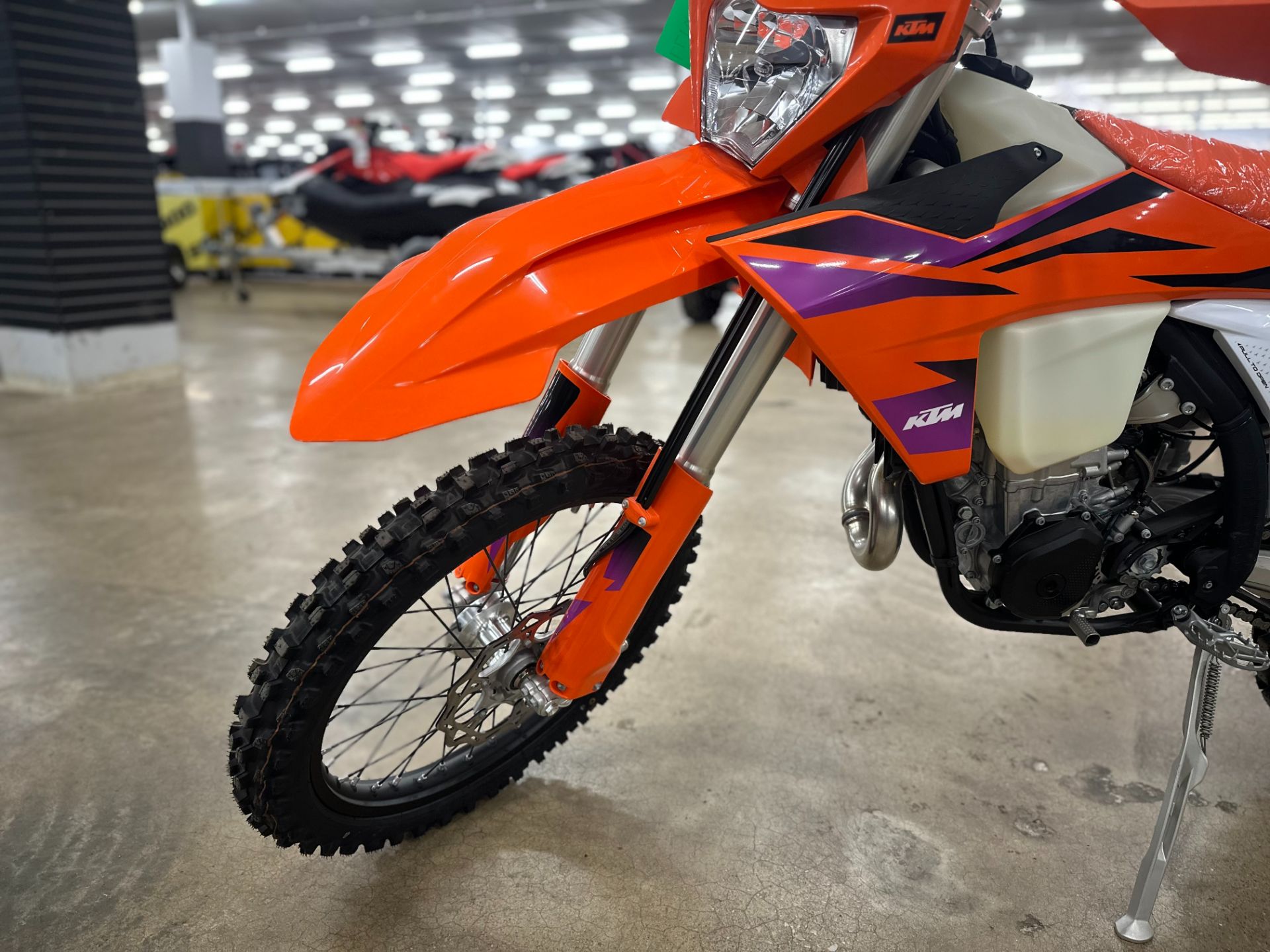 2024 KTM 450 XCF-W in Columbia, Tennessee - Photo 3