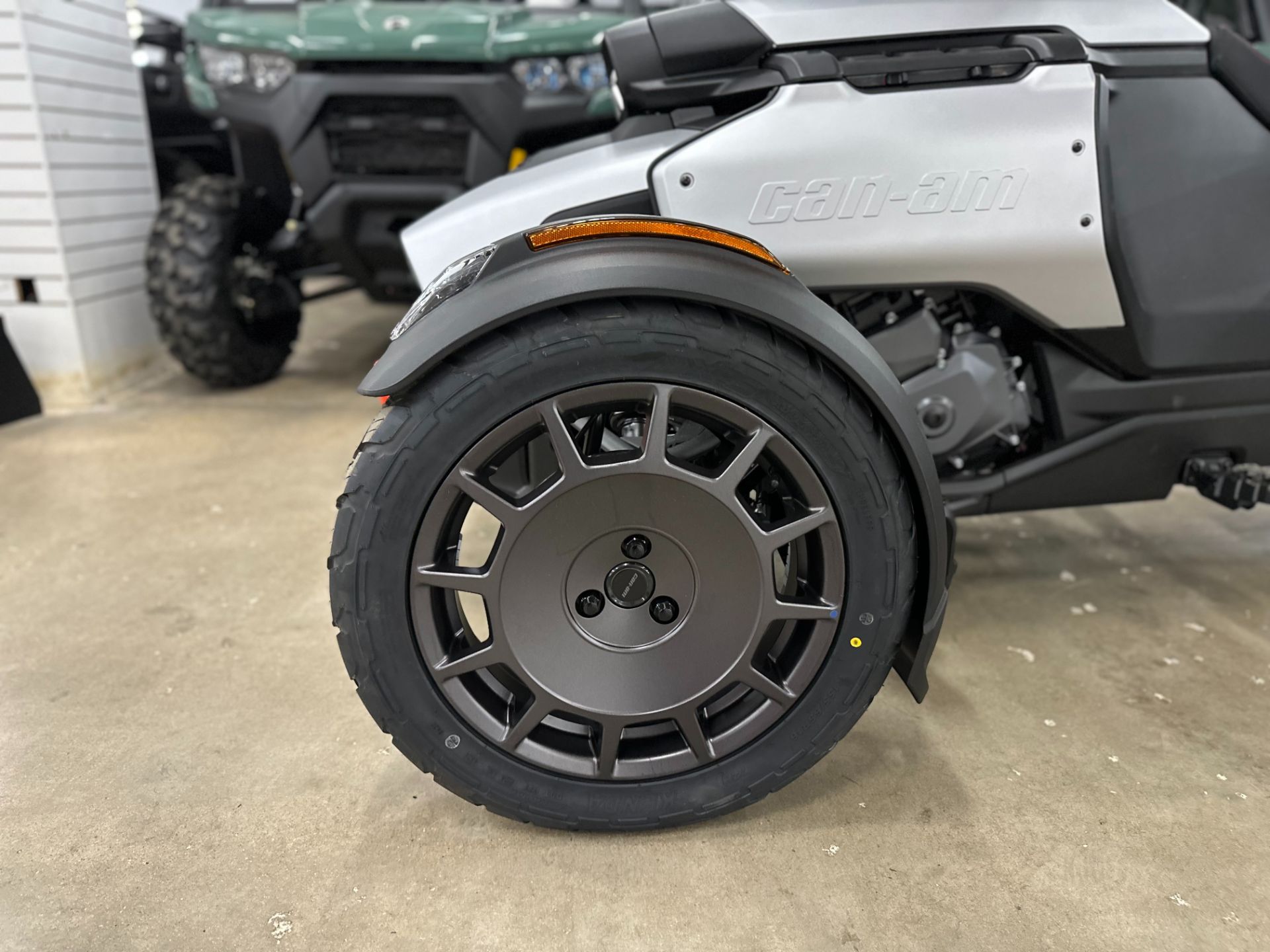 New 2025 Can-Am Canyon XT, Columbia TN | Specs, Price, Photos