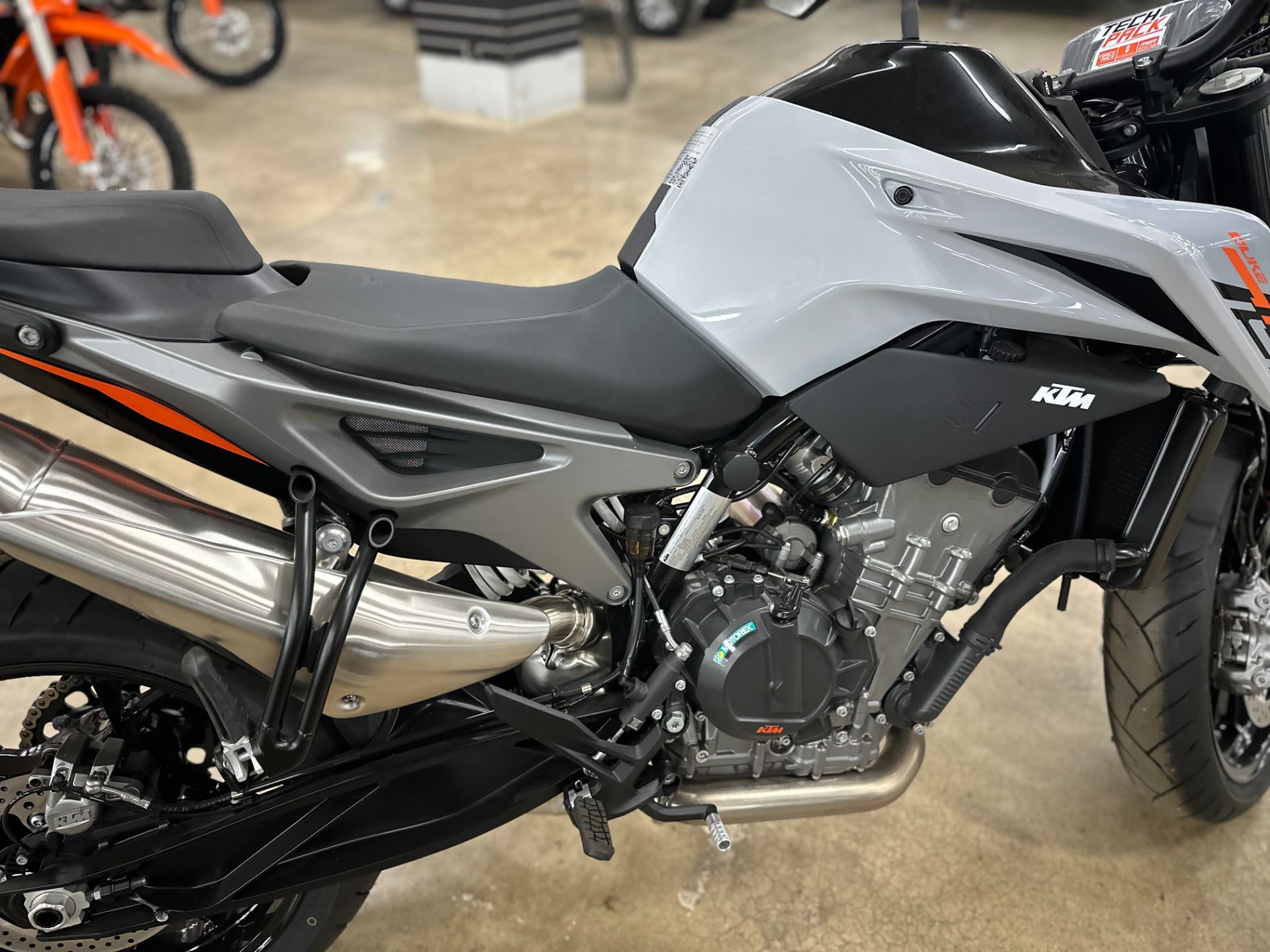 2024 KTM 790 Duke in Columbia, Tennessee - Photo 6