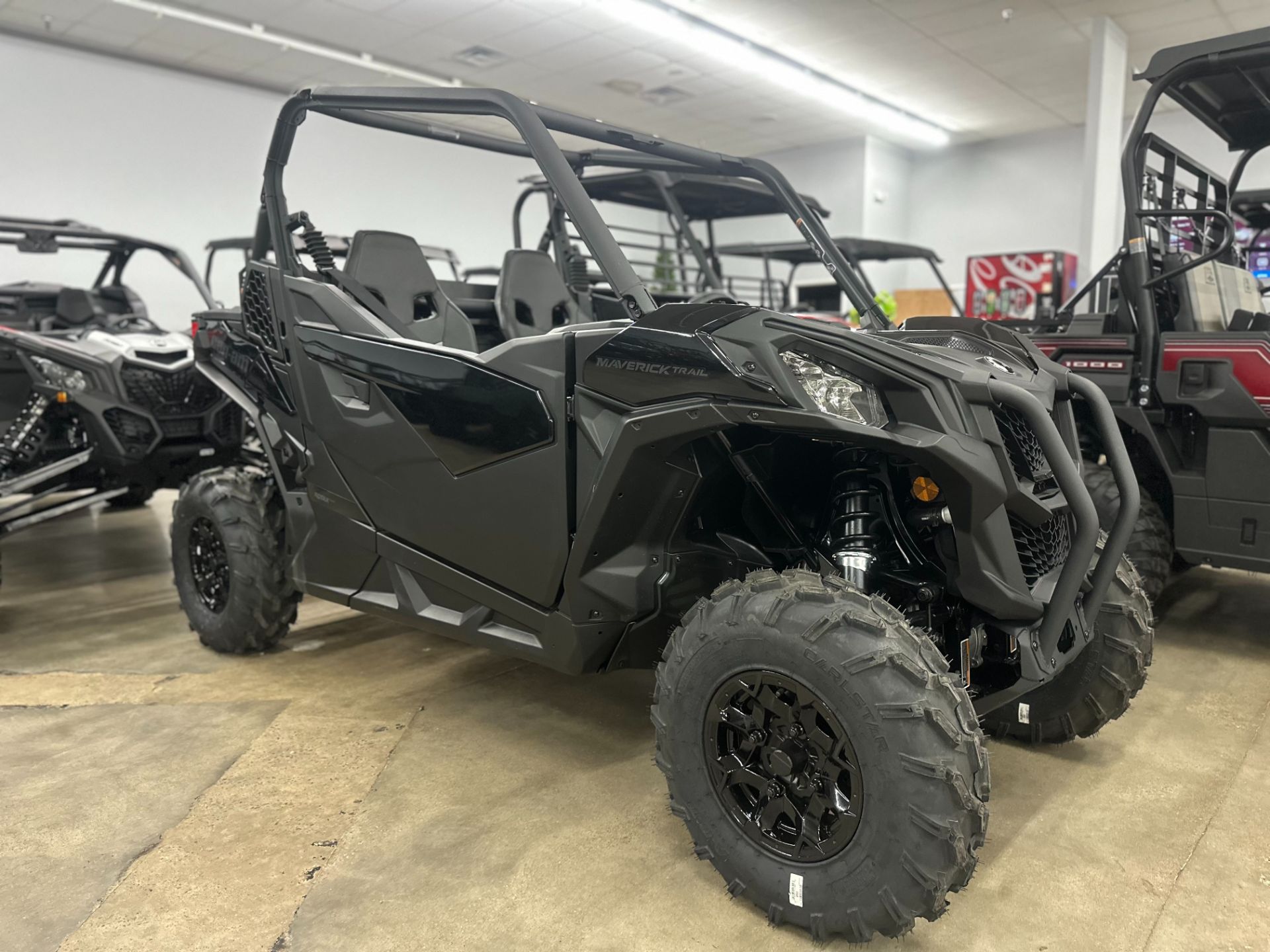 2025 Can-Am Maverick Trail DPS 1000R in Columbia, Tennessee - Photo 1