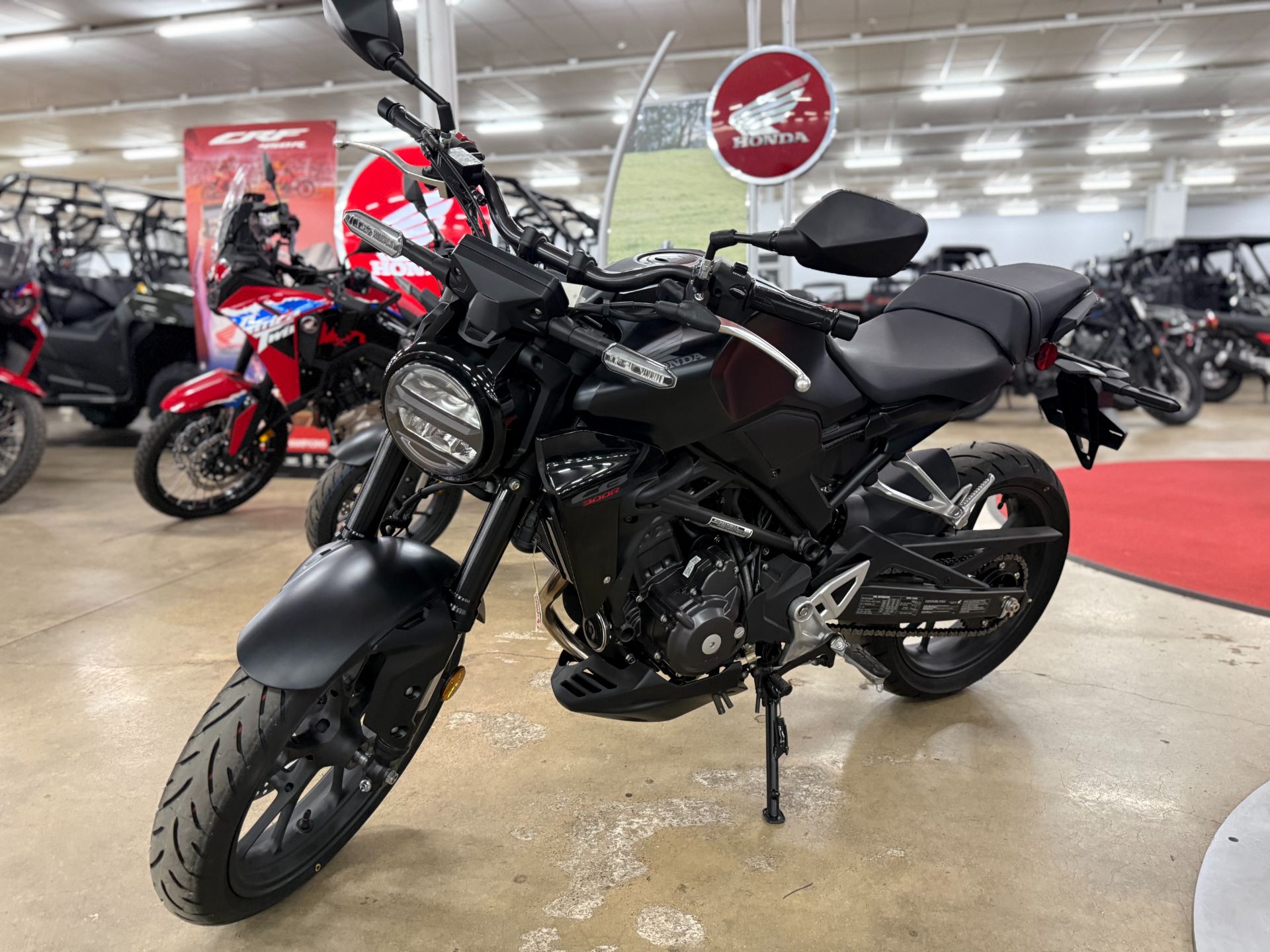 2025 Honda CB300R ABS 2