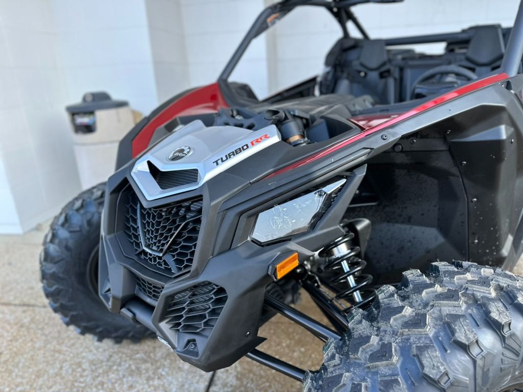 2025 Can-Am Maverick X3 DS Turbo RR in Columbia, Tennessee - Photo 5