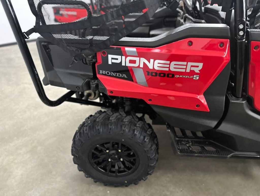 2025 Honda Pioneer 1000-5 in Columbia, Tennessee - Photo 4