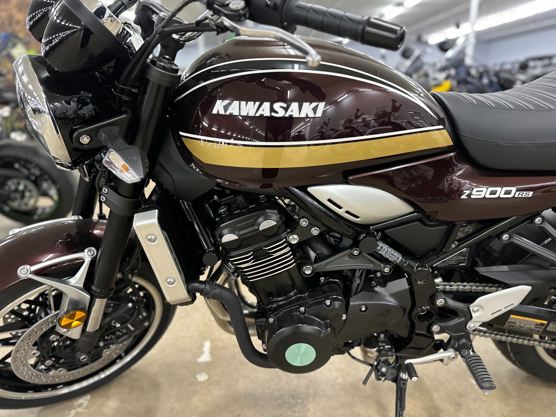 2025 Kawasaki Z900RS ABS in Columbia, Tennessee - Photo 2