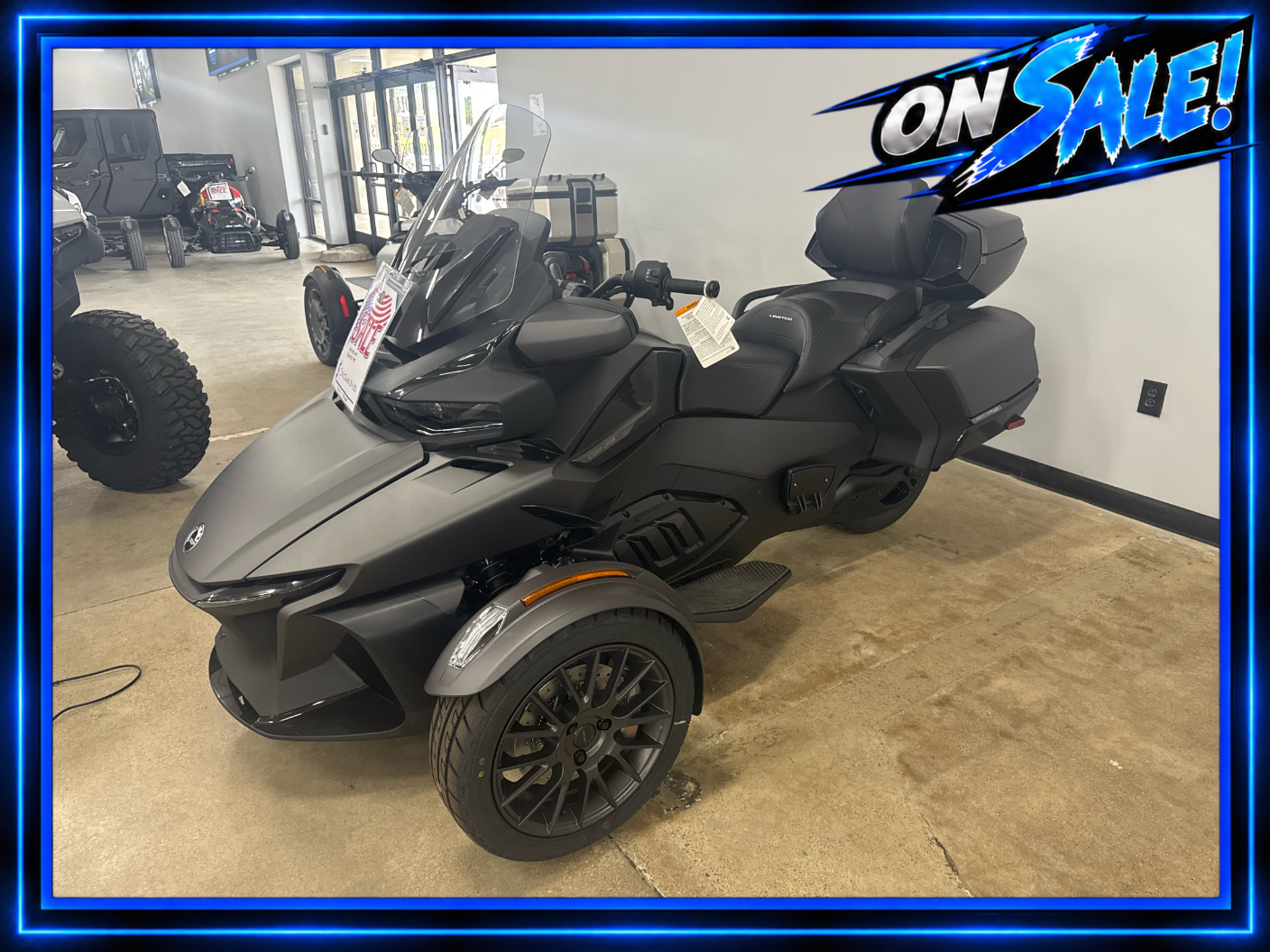 2026 Can-Am™ Spyder RT Limited 1