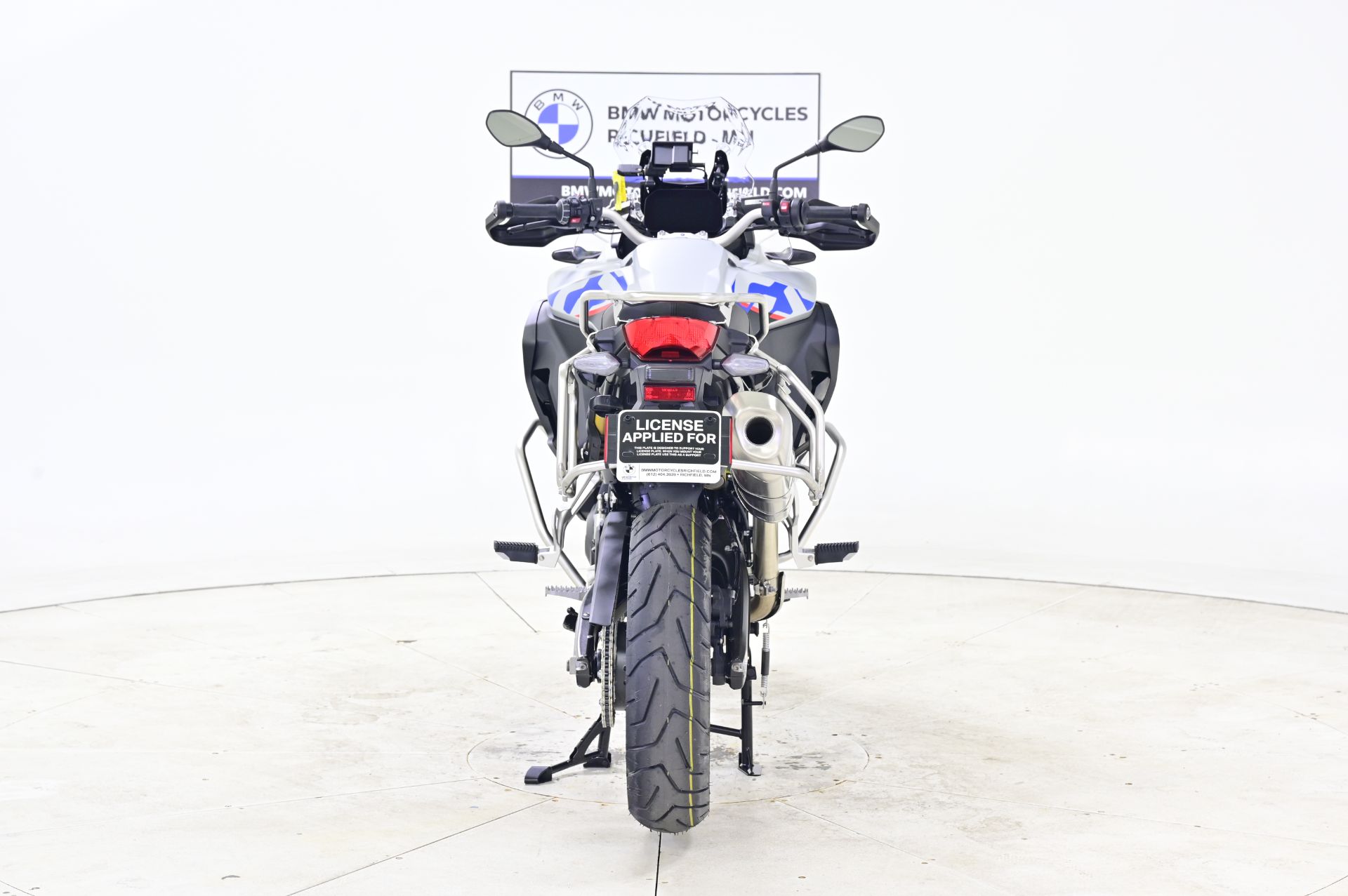 2024 BMW F 900 GS Adventure in Richfield, Minnesota - Photo 7