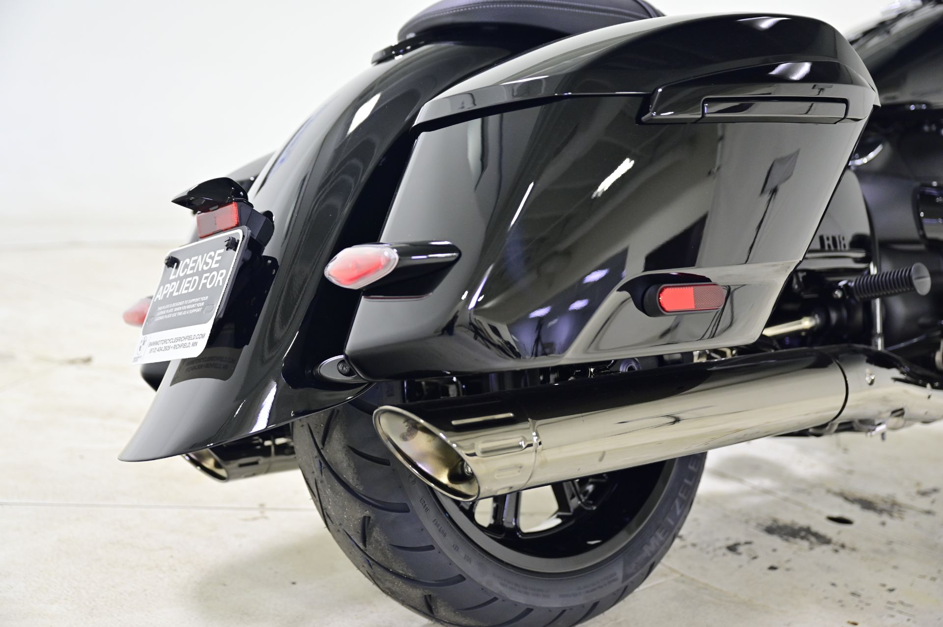 2024 BMW R 18 Roctane in Richfield, Minnesota - Photo 11