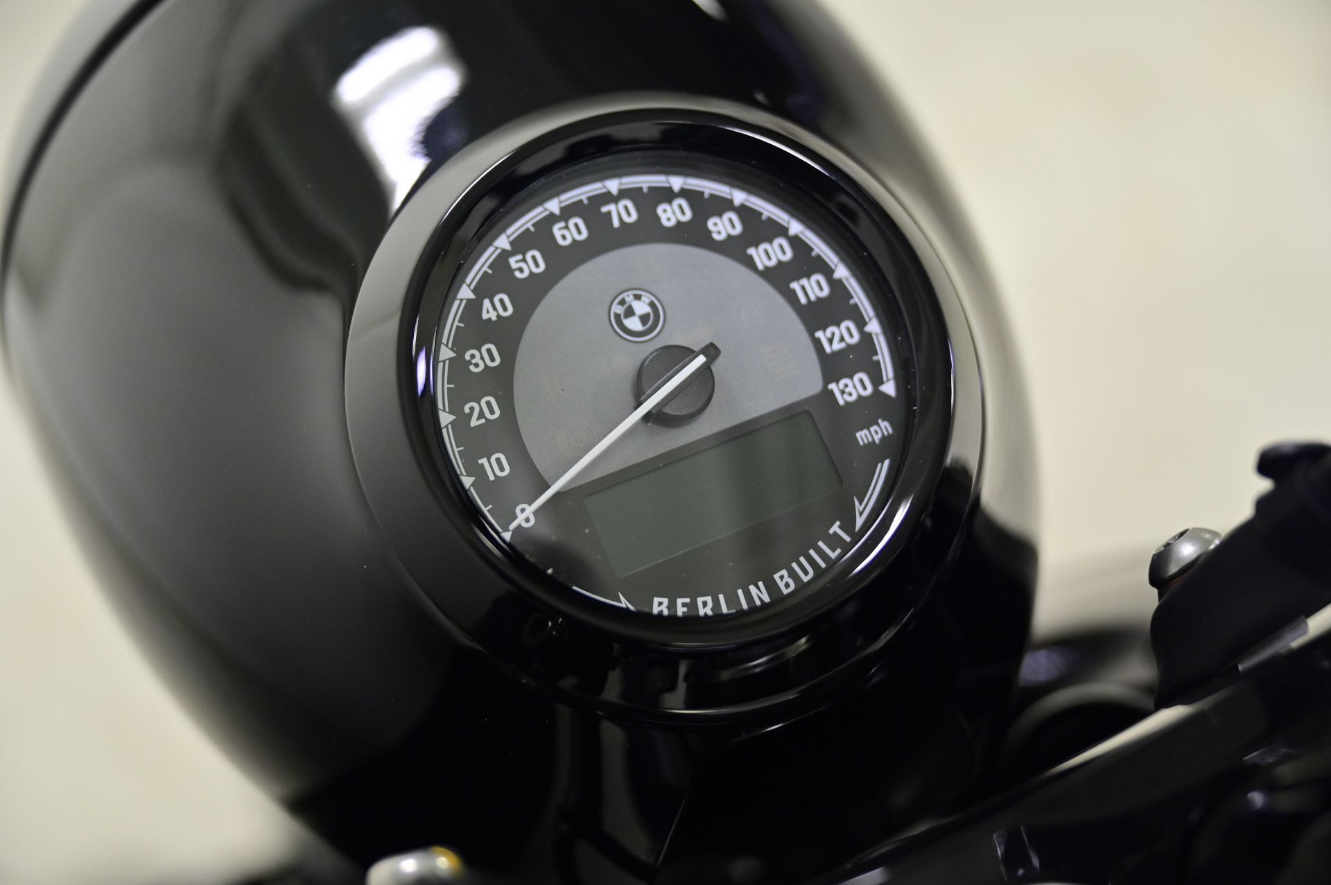 2024 BMW R 18 Roctane in Richfield, Minnesota - Photo 24