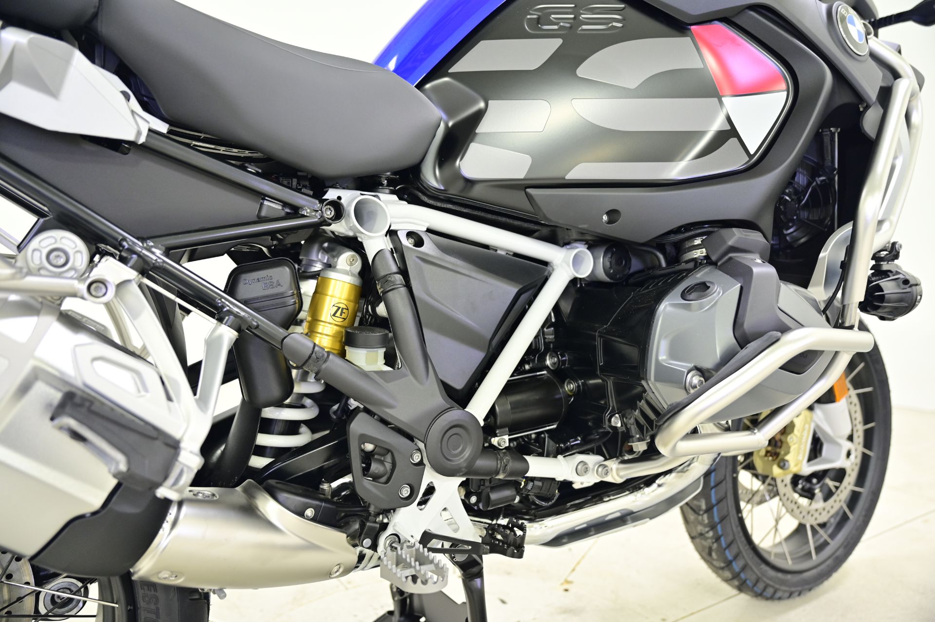 2024 BMW R 1250 GS Adventure in Richfield, Minnesota - Photo 19